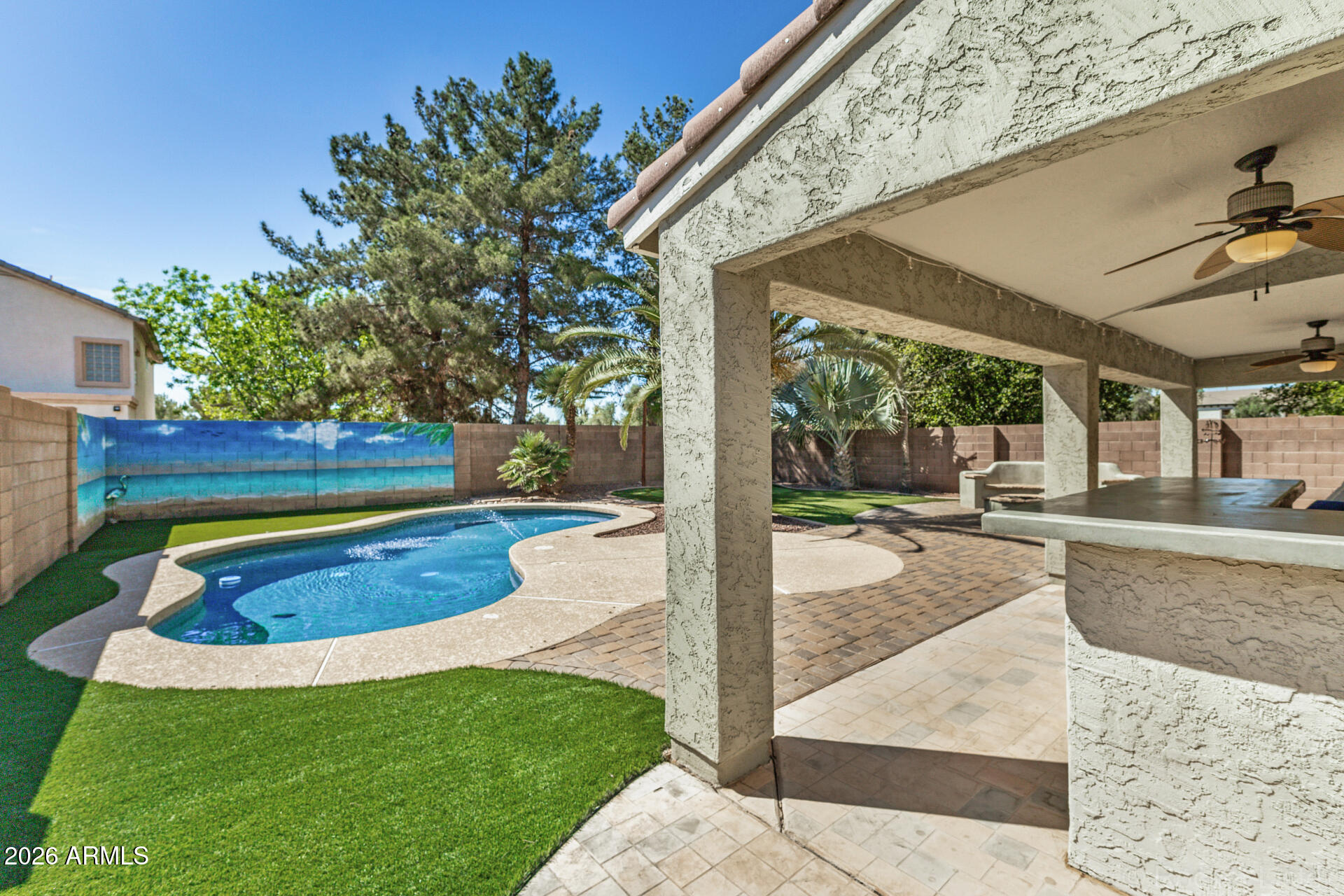 3221 E SAN REMO Avenue