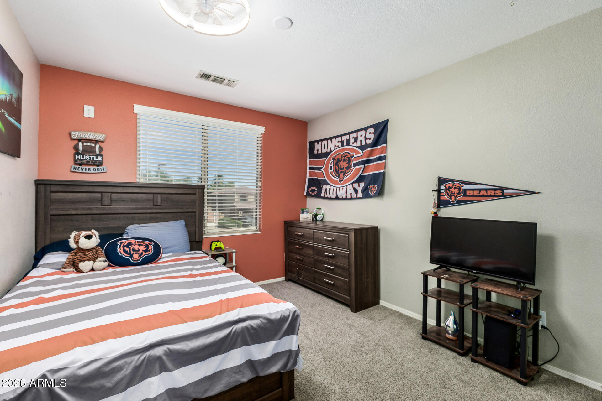 3221 E SAN REMO Avenue