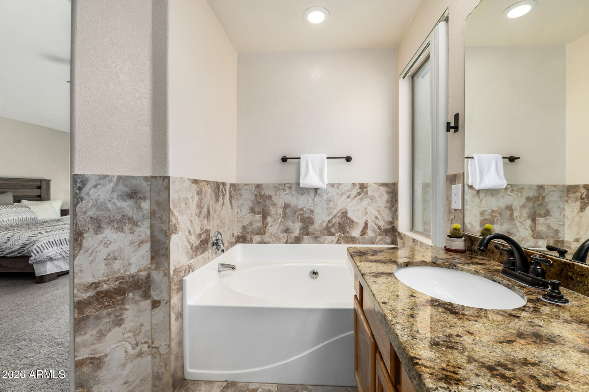 3221 E SAN REMO Avenue