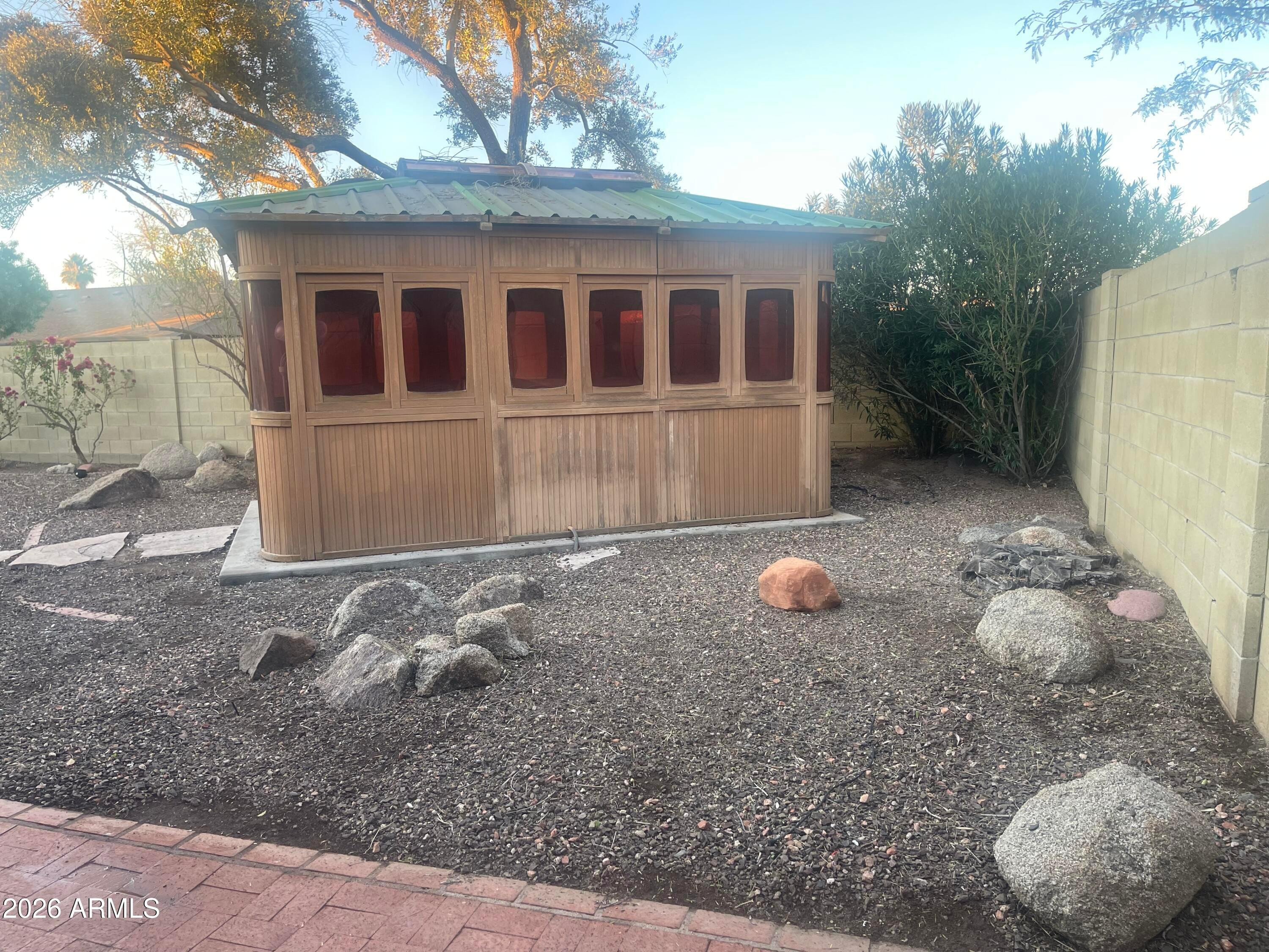 508 E ANGELA Drive