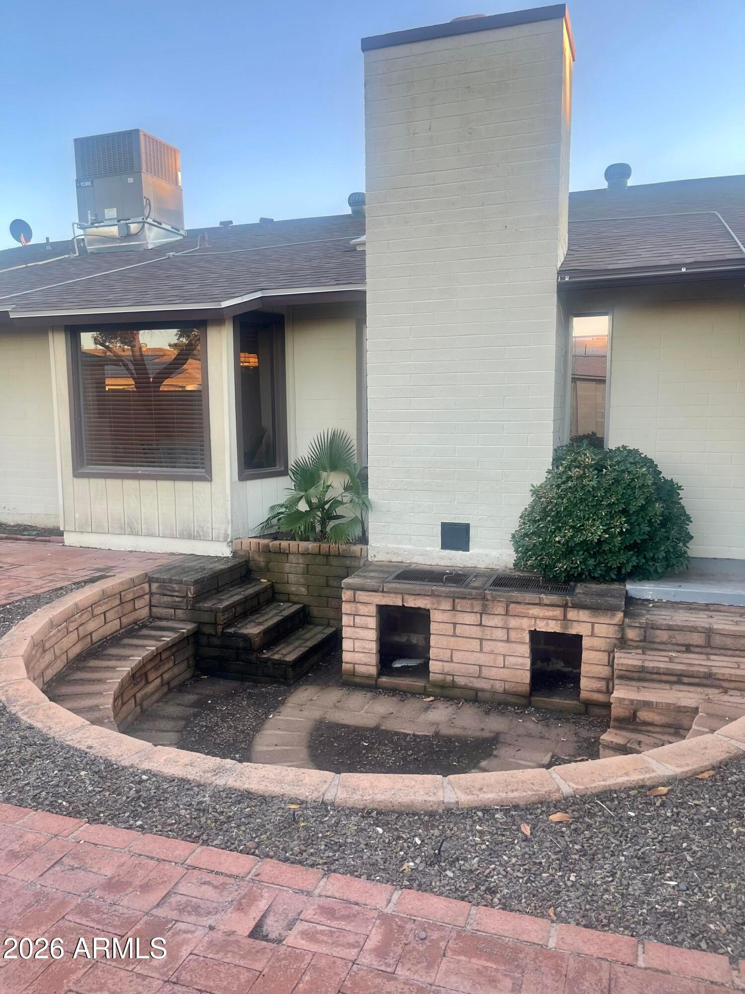 508 E ANGELA Drive