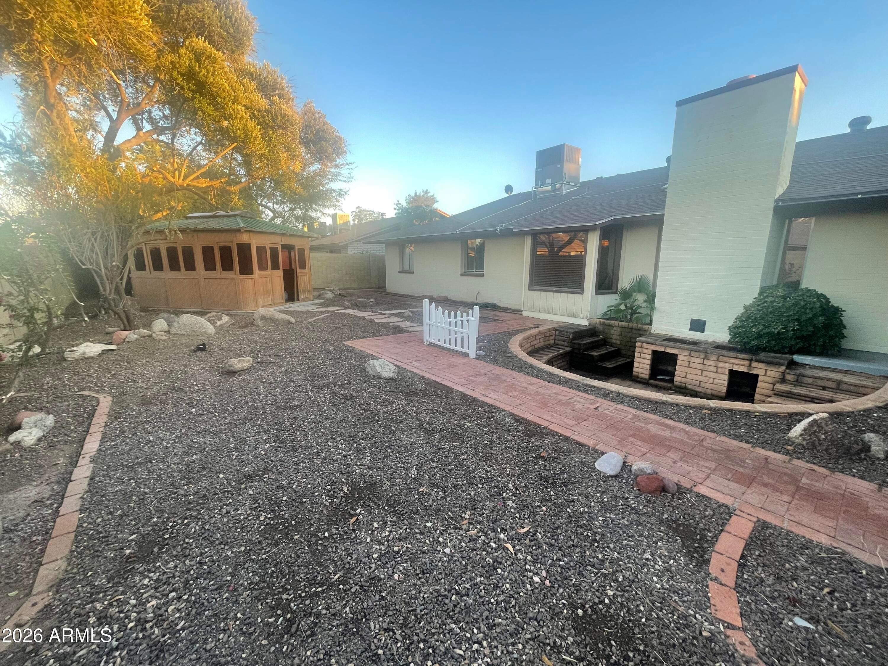 508 E ANGELA Drive