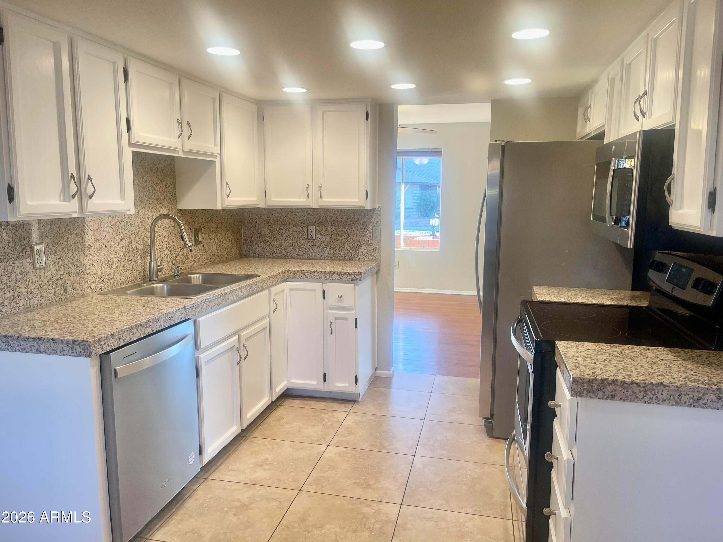 508 E ANGELA Drive