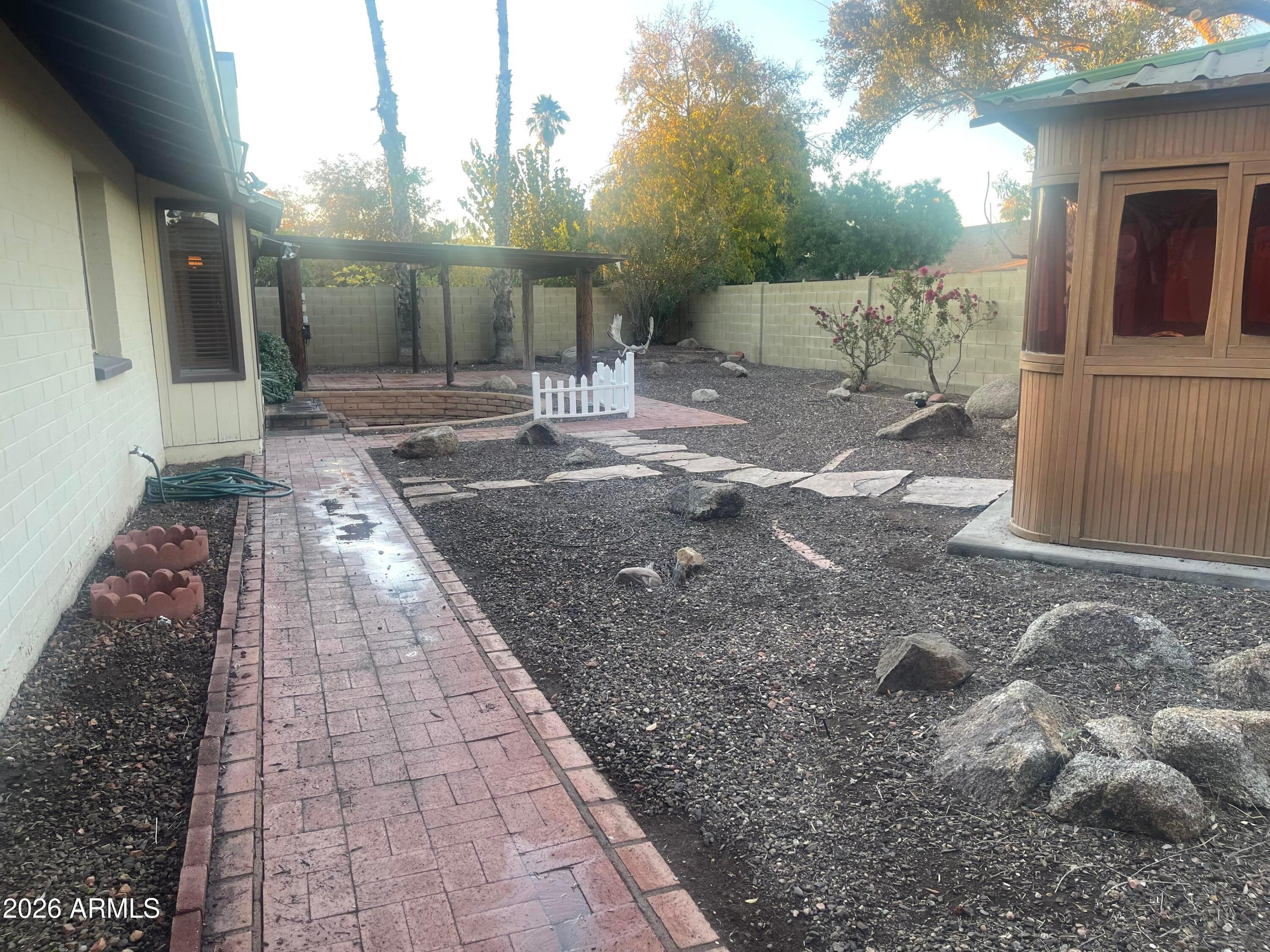 508 E ANGELA Drive