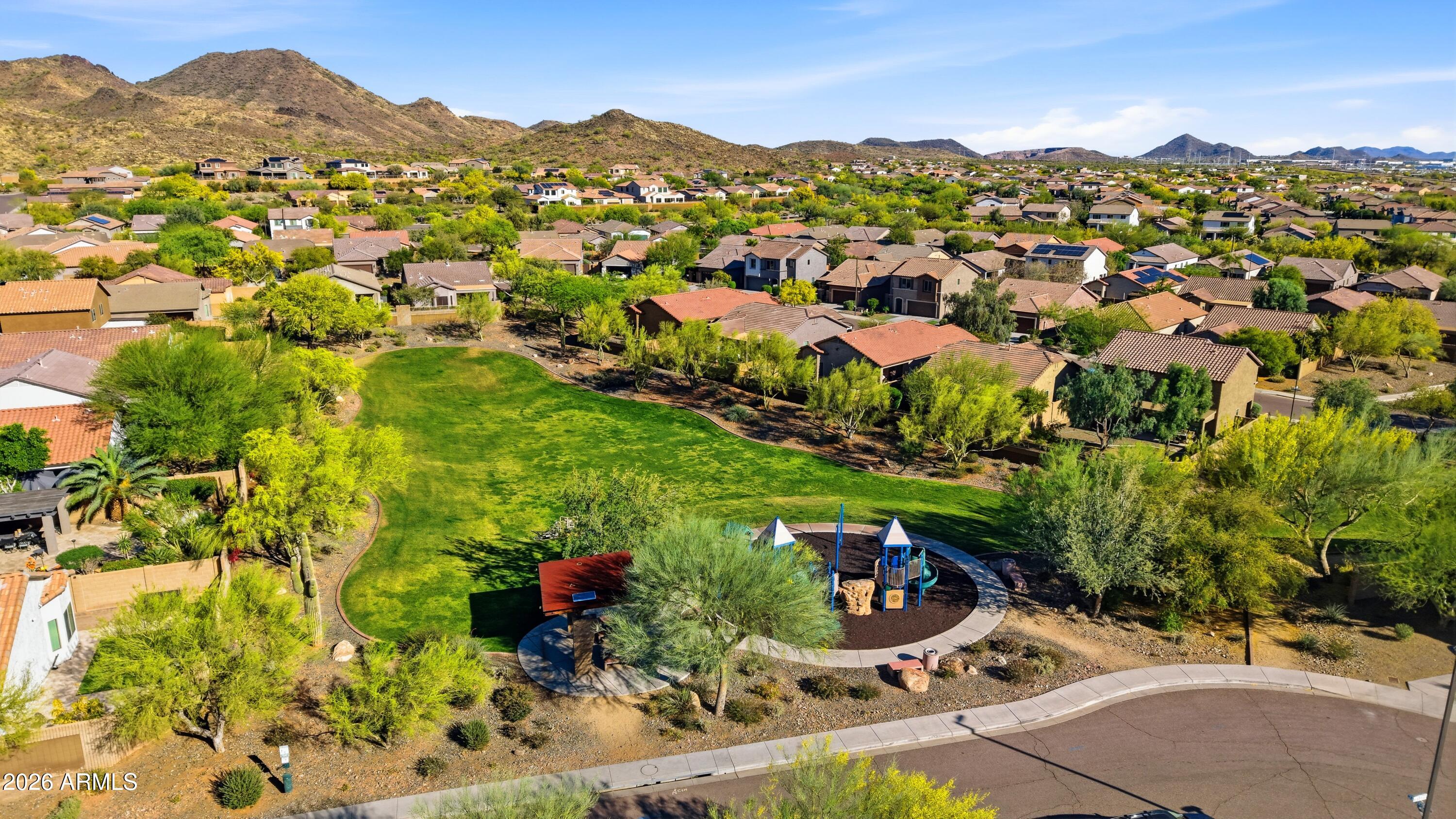 1717 W BUCKHORN Trail