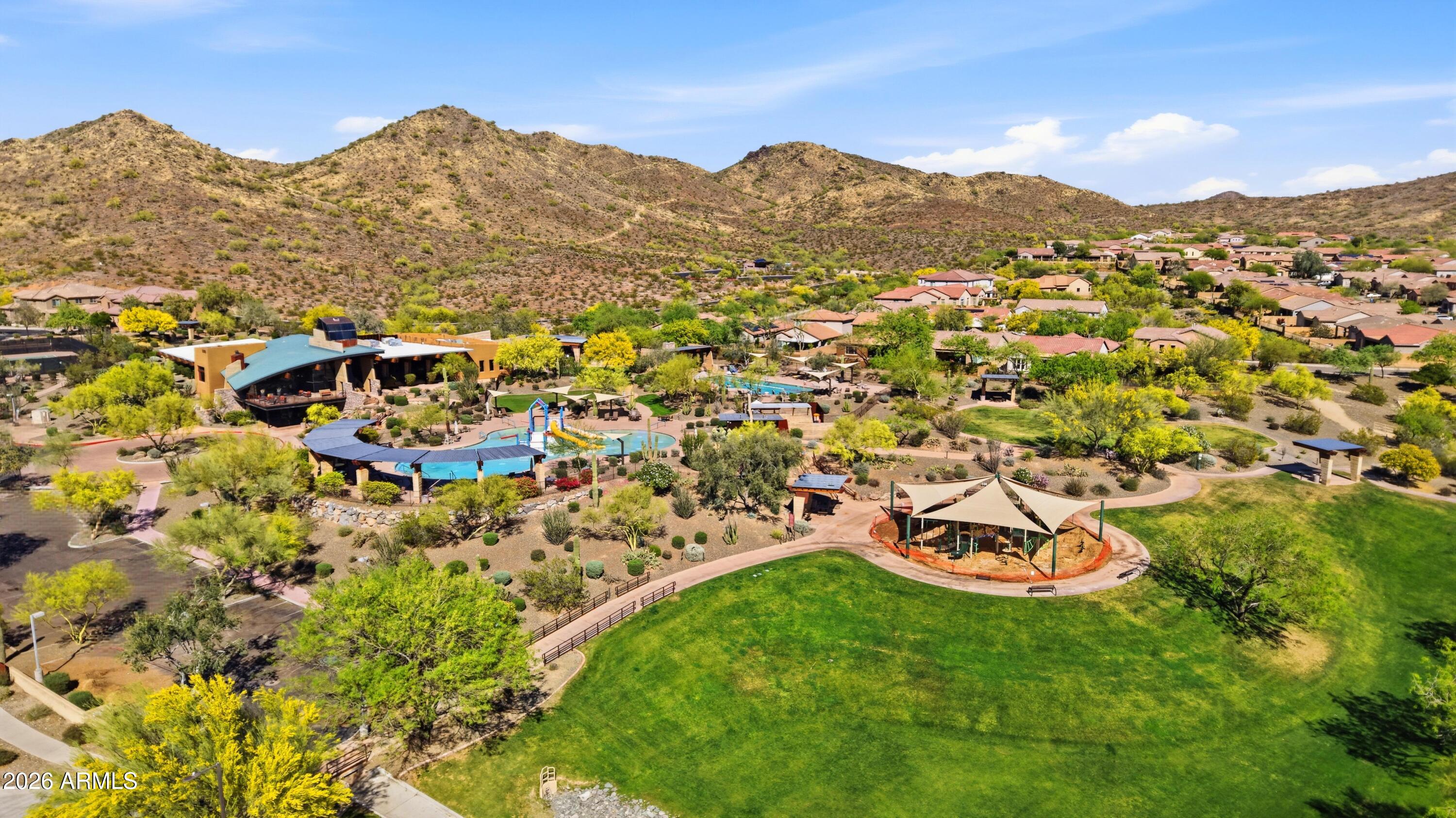1717 W BUCKHORN Trail