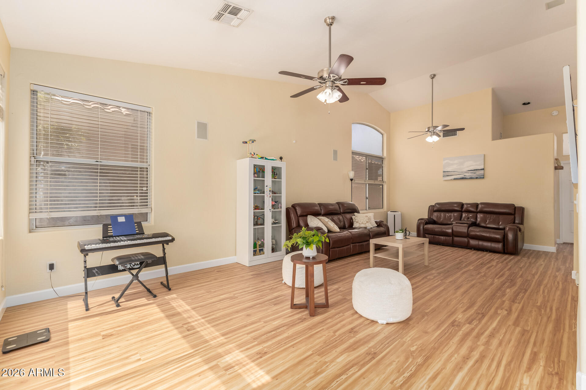 6071 W SHANNON Street