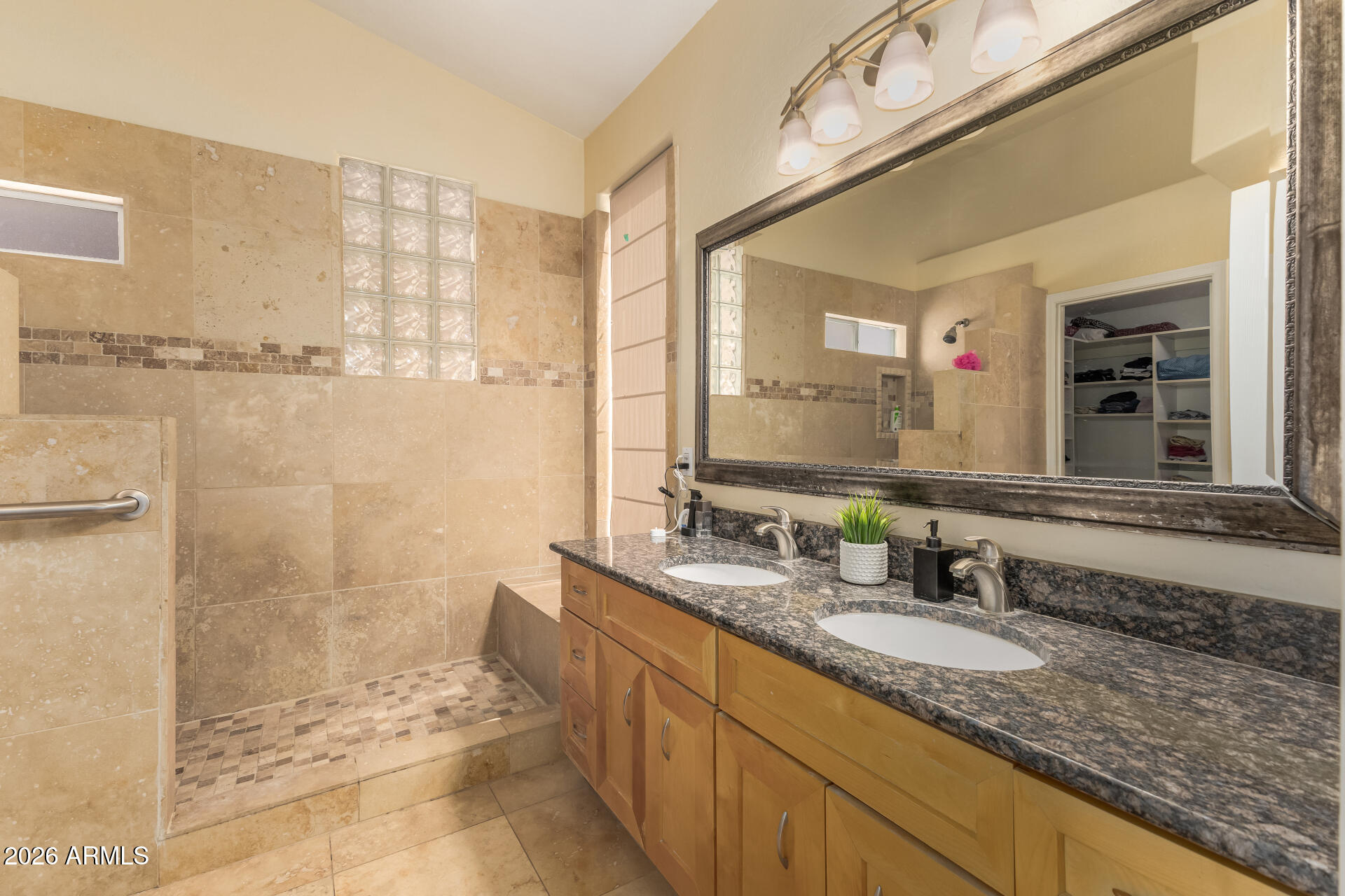 6071 W SHANNON Street