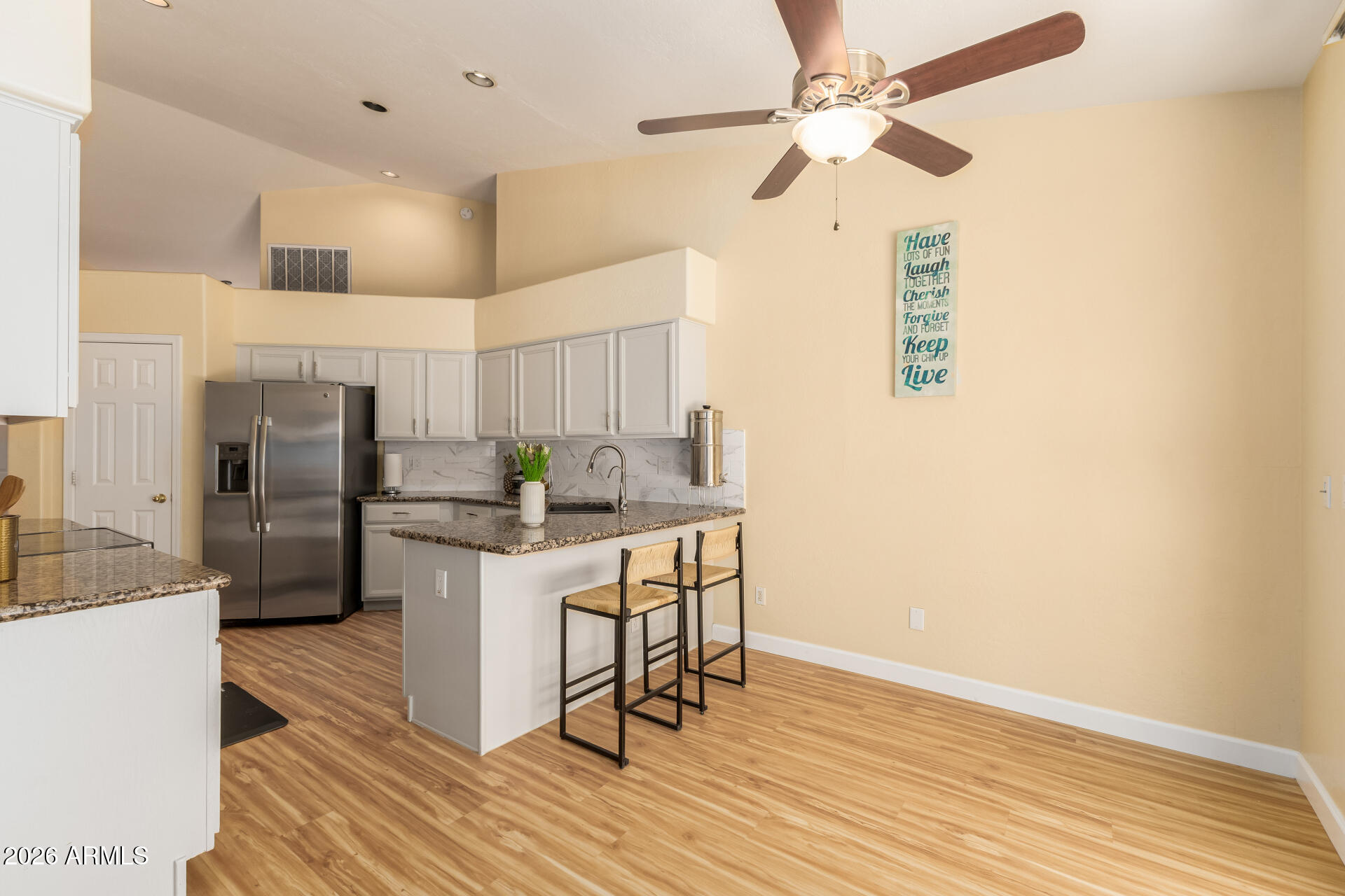 6071 W SHANNON Street