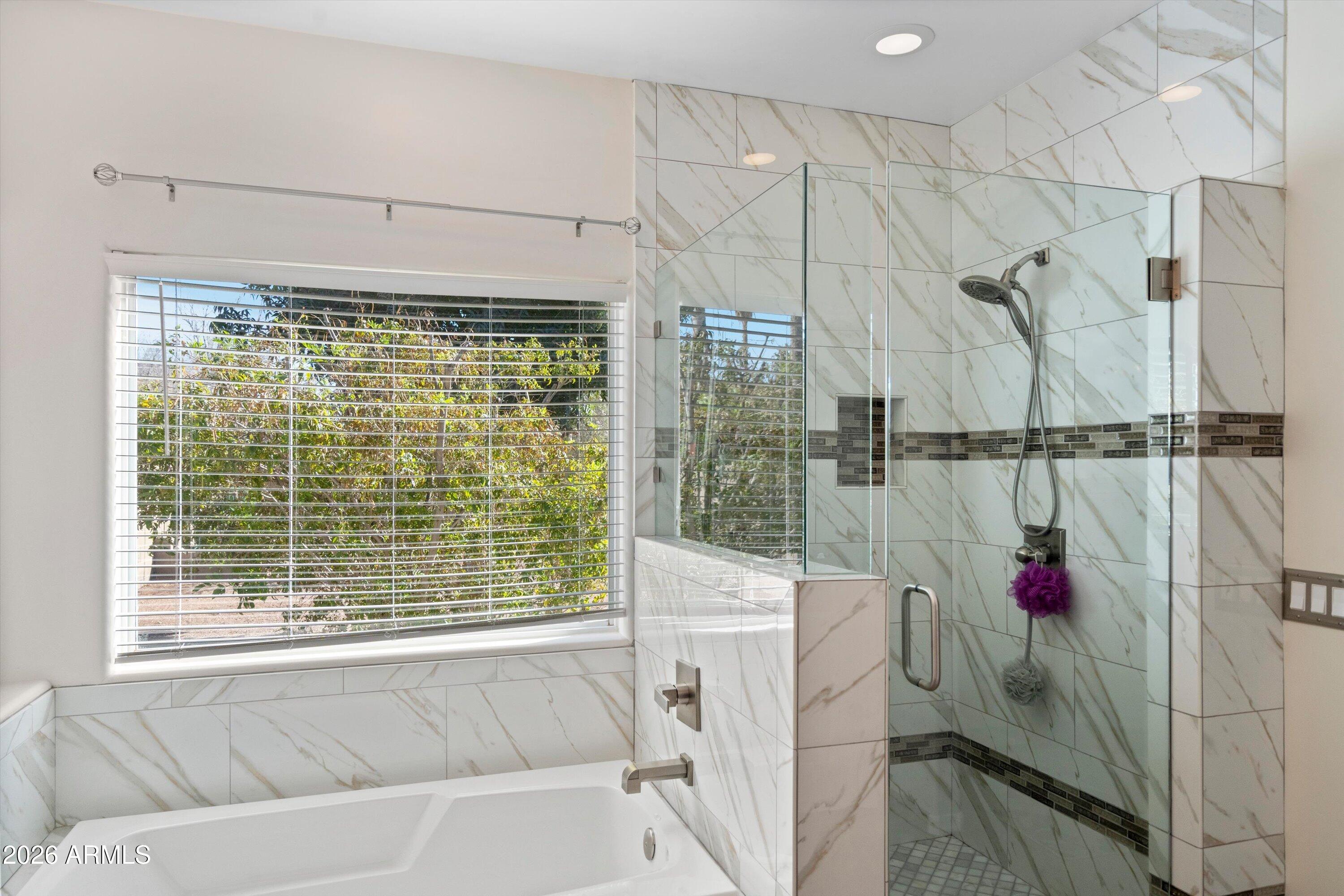 2739 E Hermosa Vista Drive