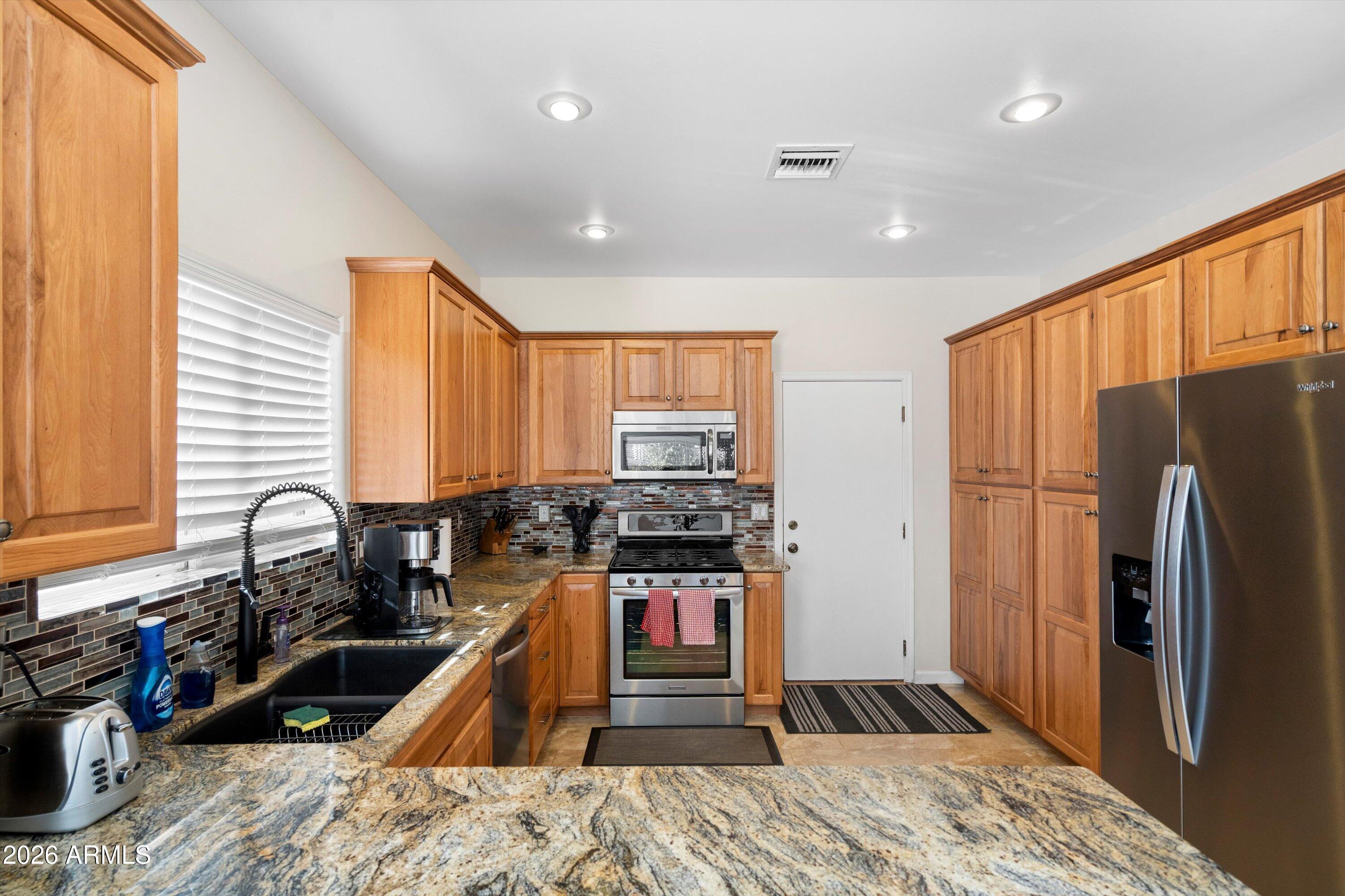 2739 E Hermosa Vista Drive