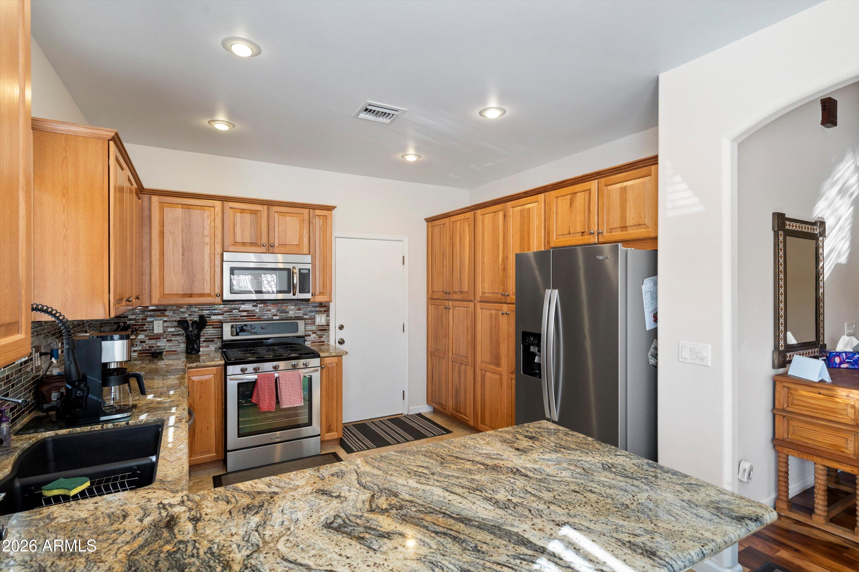 2739 E Hermosa Vista Drive