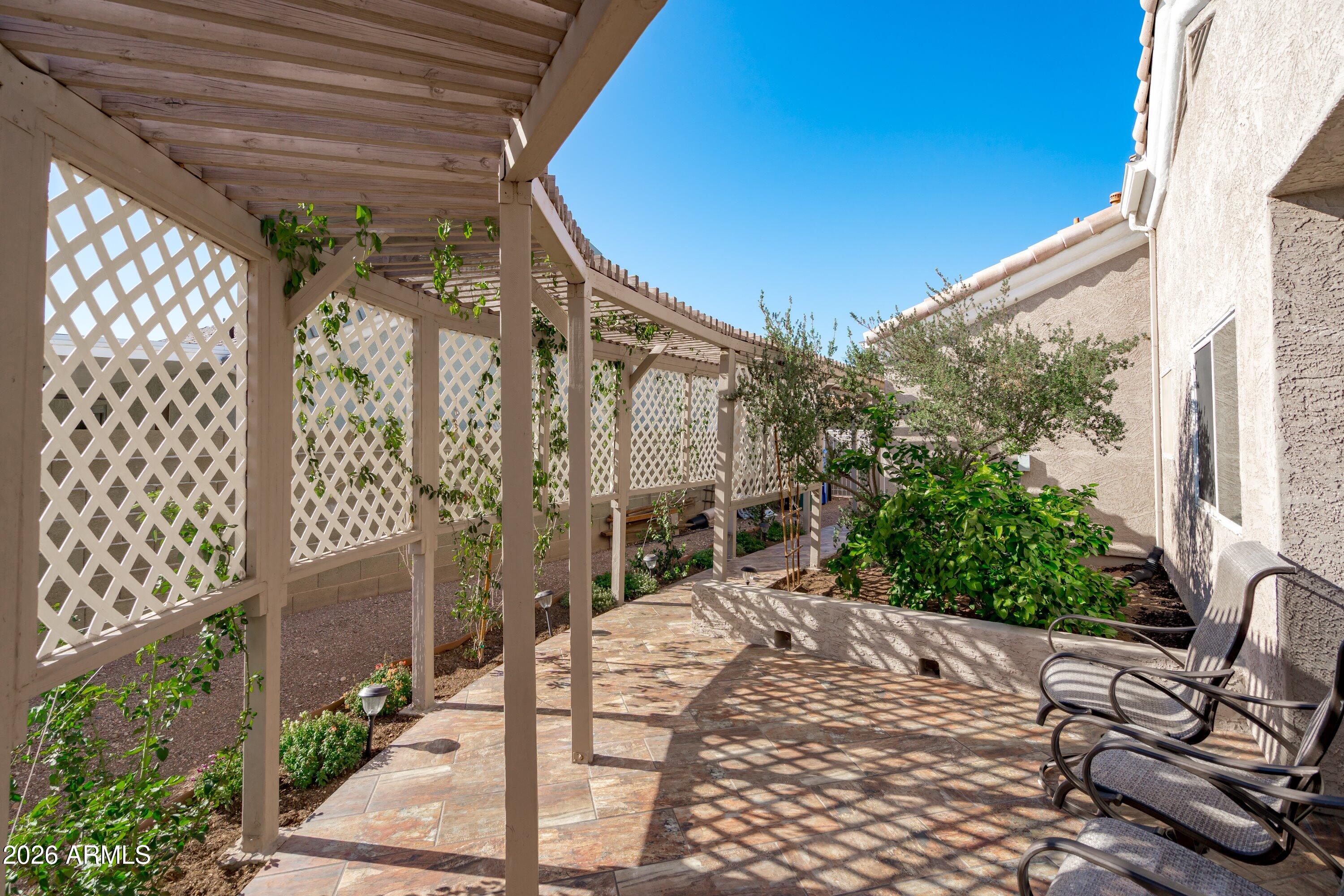 2739 E Hermosa Vista Drive