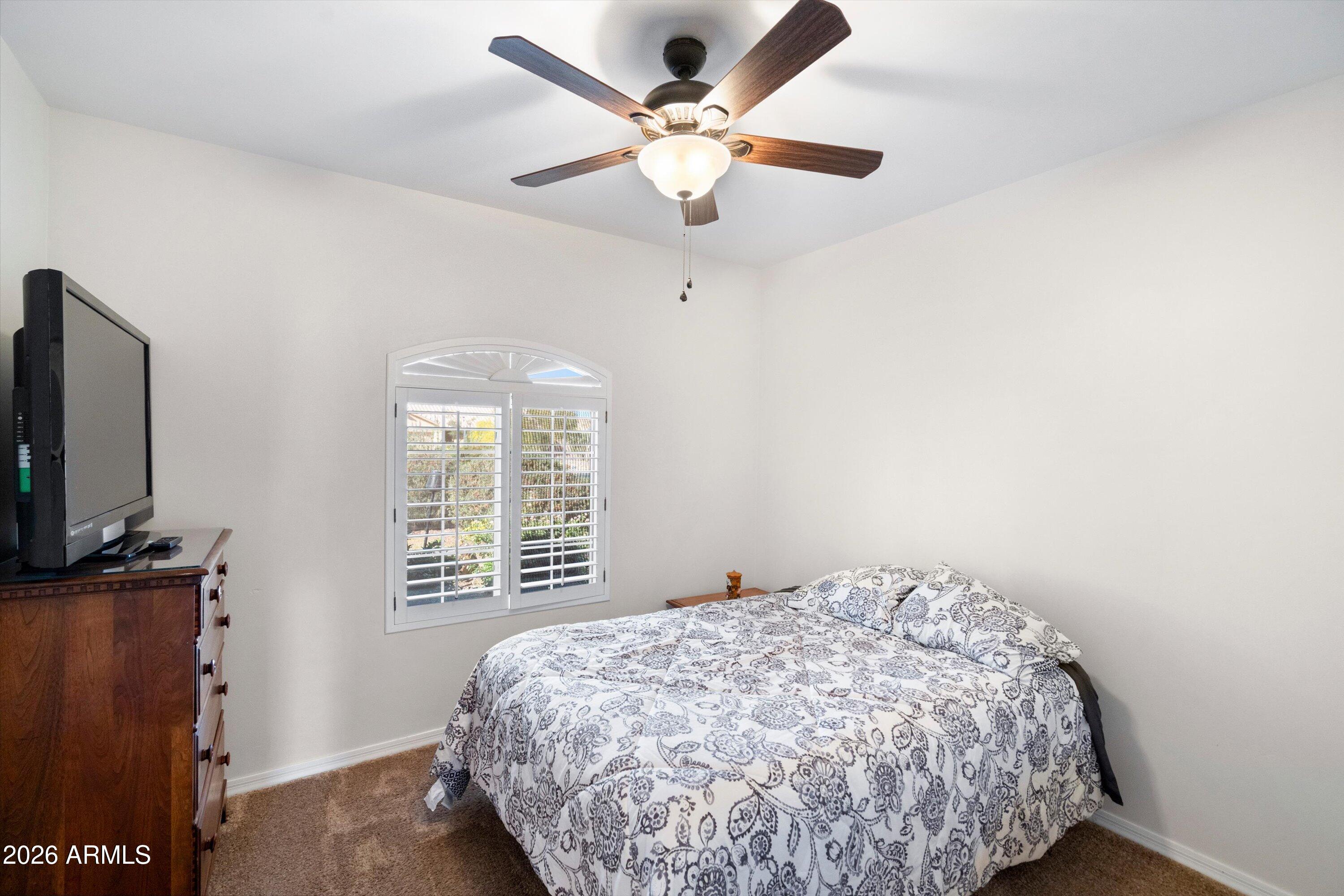 2739 E Hermosa Vista Drive