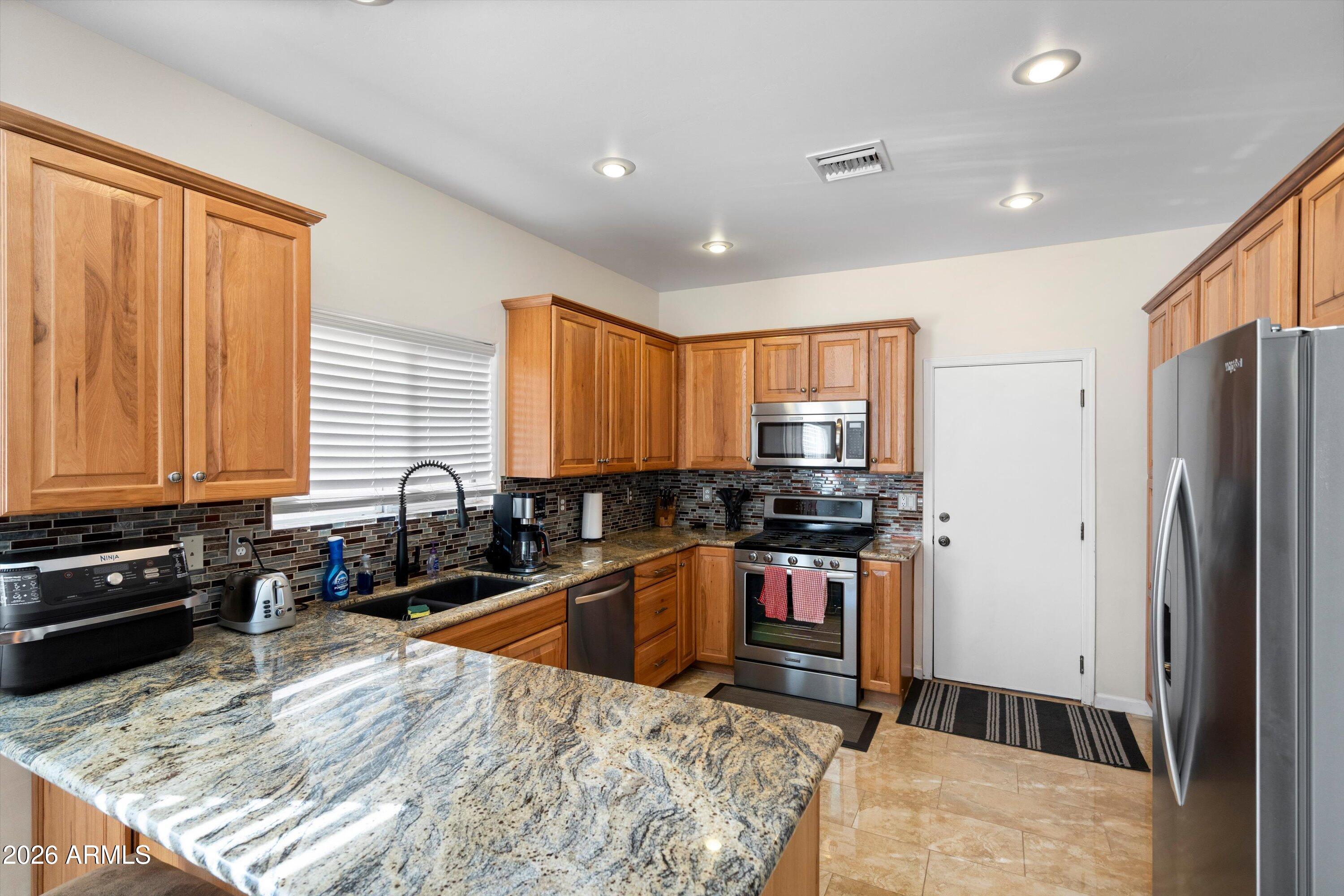 2739 E Hermosa Vista Drive
