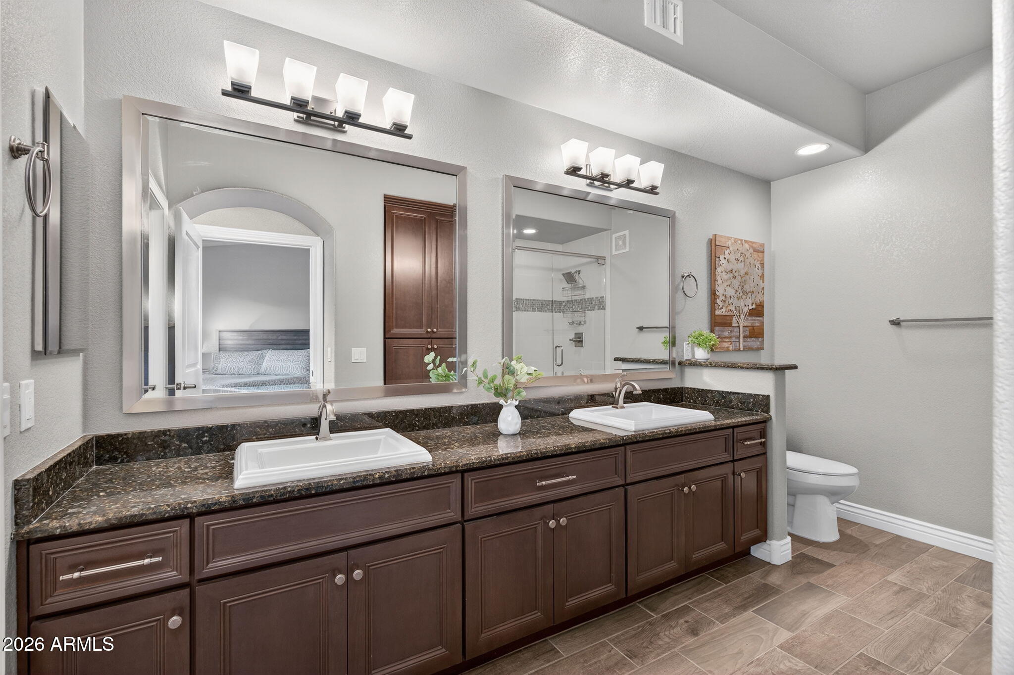 7601 E INDIAN BEND Road 2055