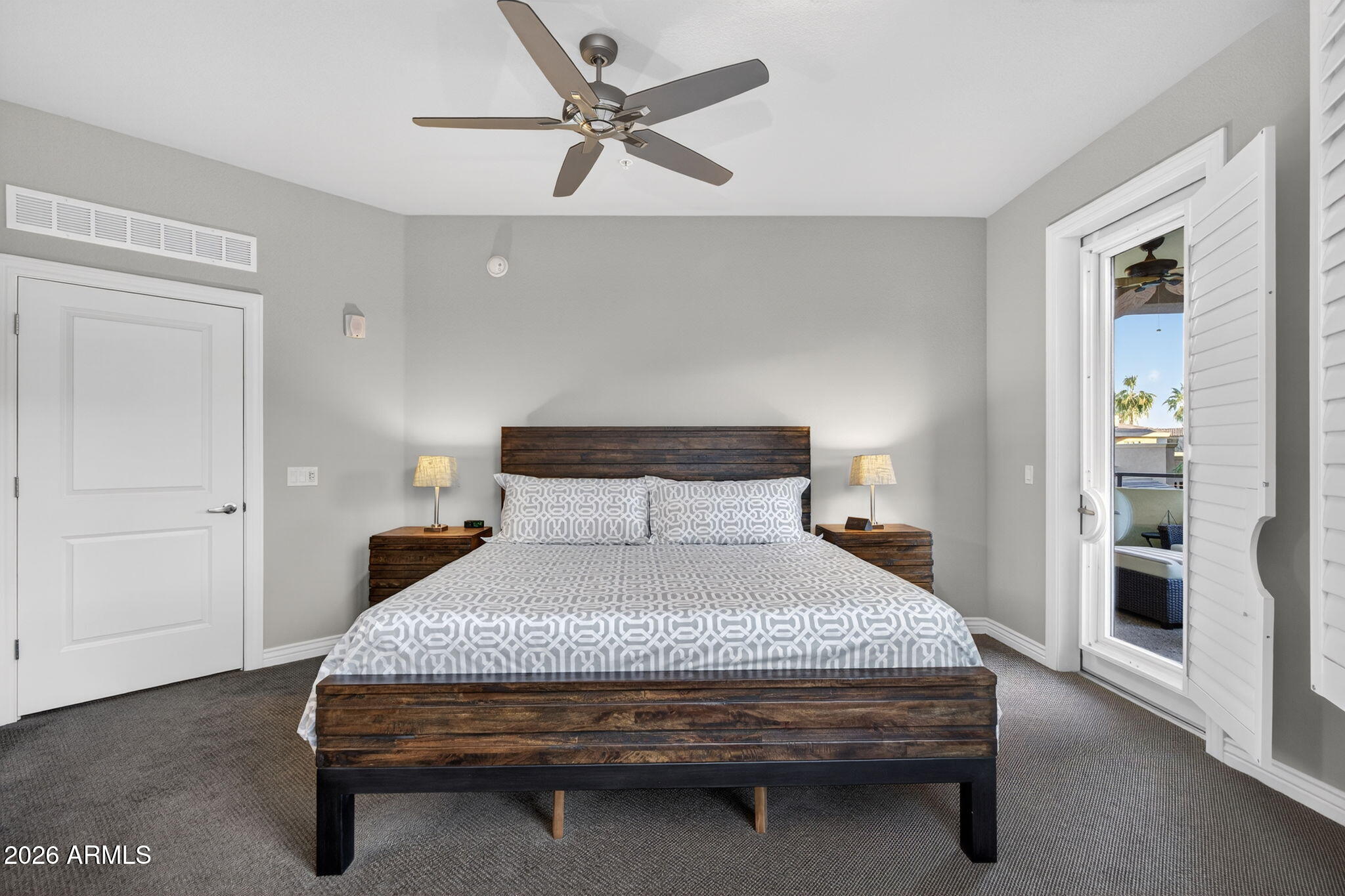 7601 E INDIAN BEND Road 2055