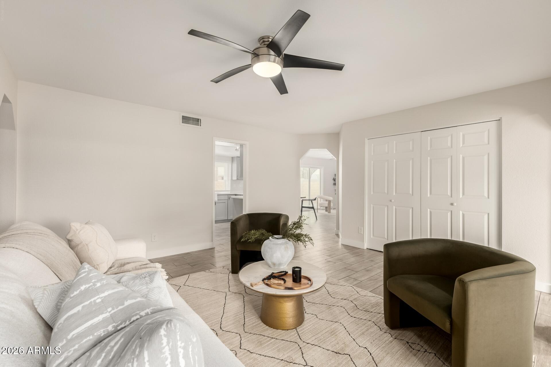 1025 W KEATING Avenue