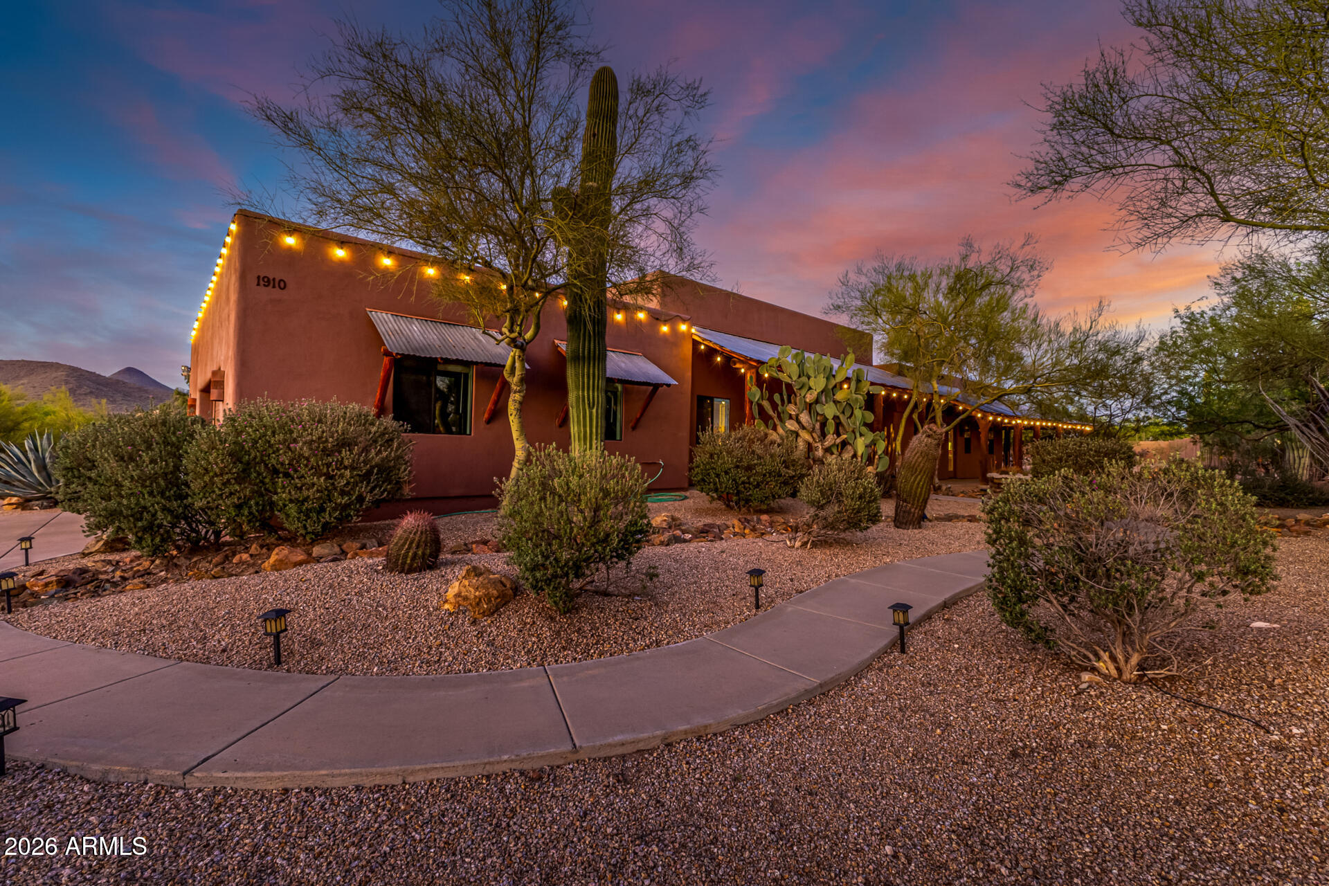 1910 E JOY RANCH Road