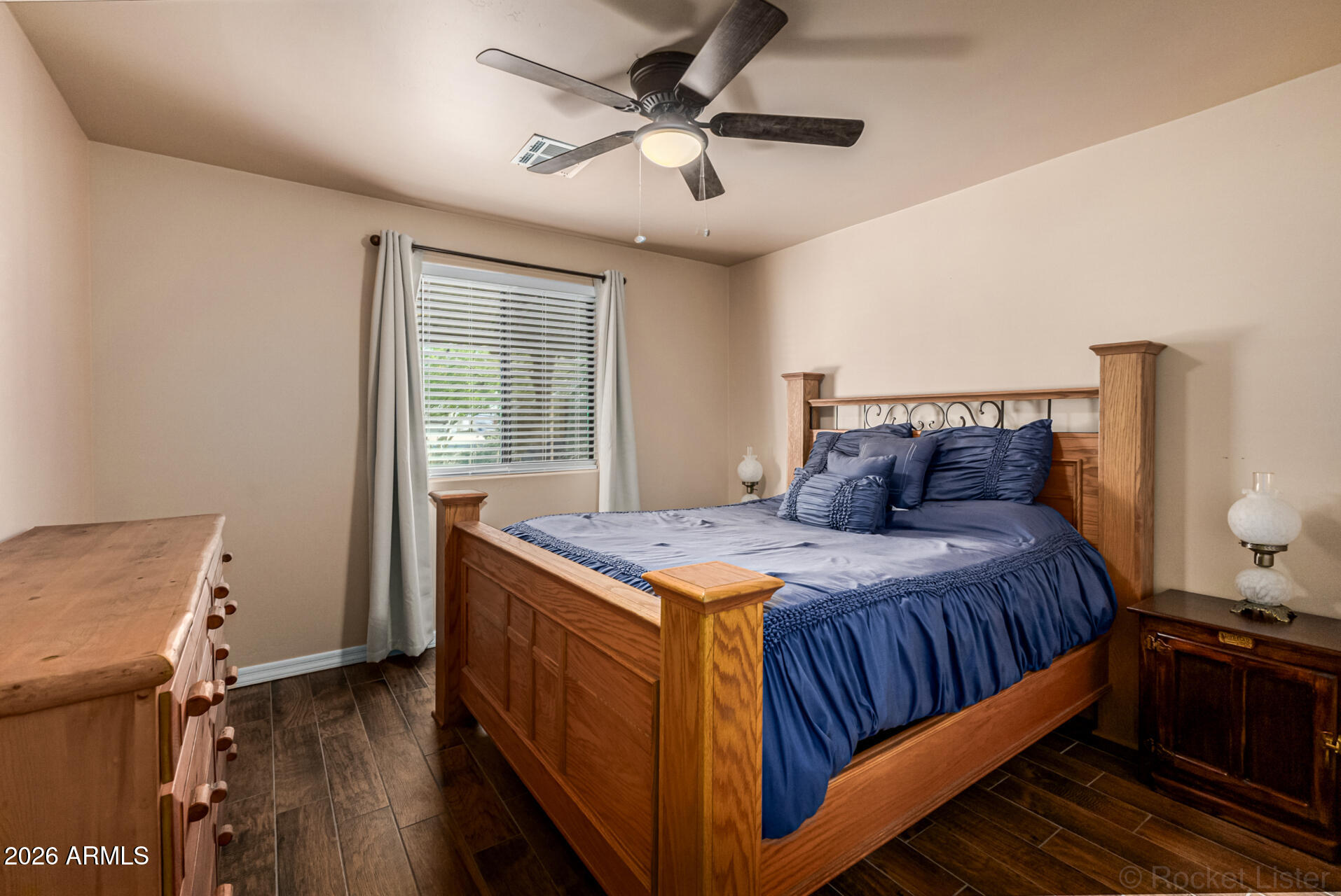 1910 E JOY RANCH Road