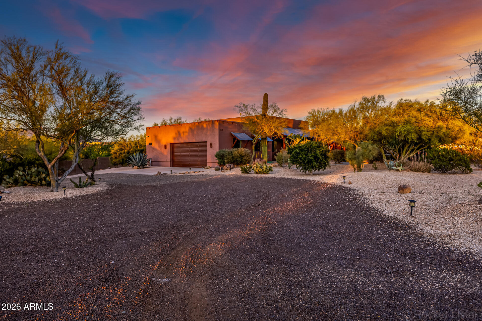 1910 E JOY RANCH Road