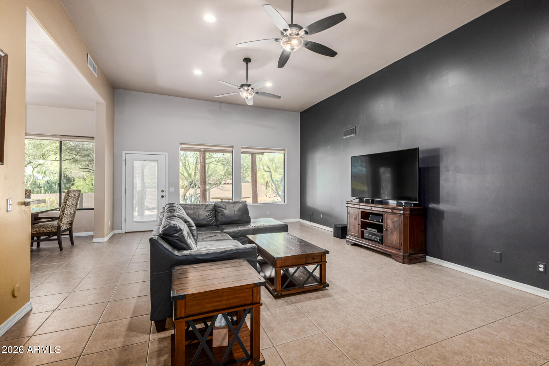 1910 E JOY RANCH Road