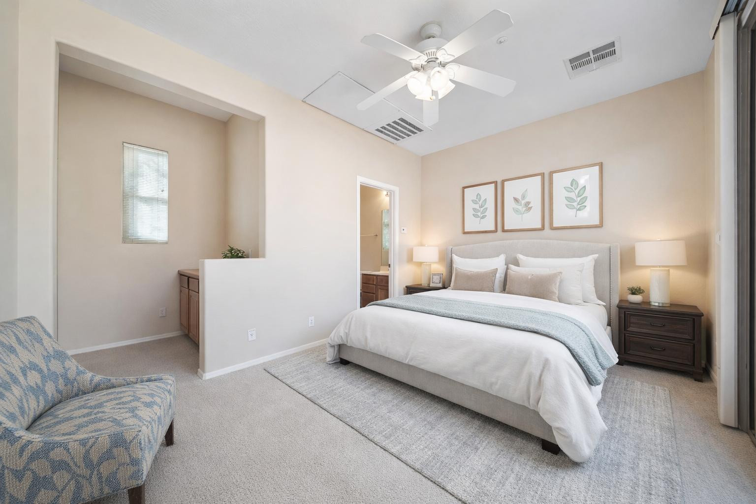 13042 W Pinnacle Vista Drive