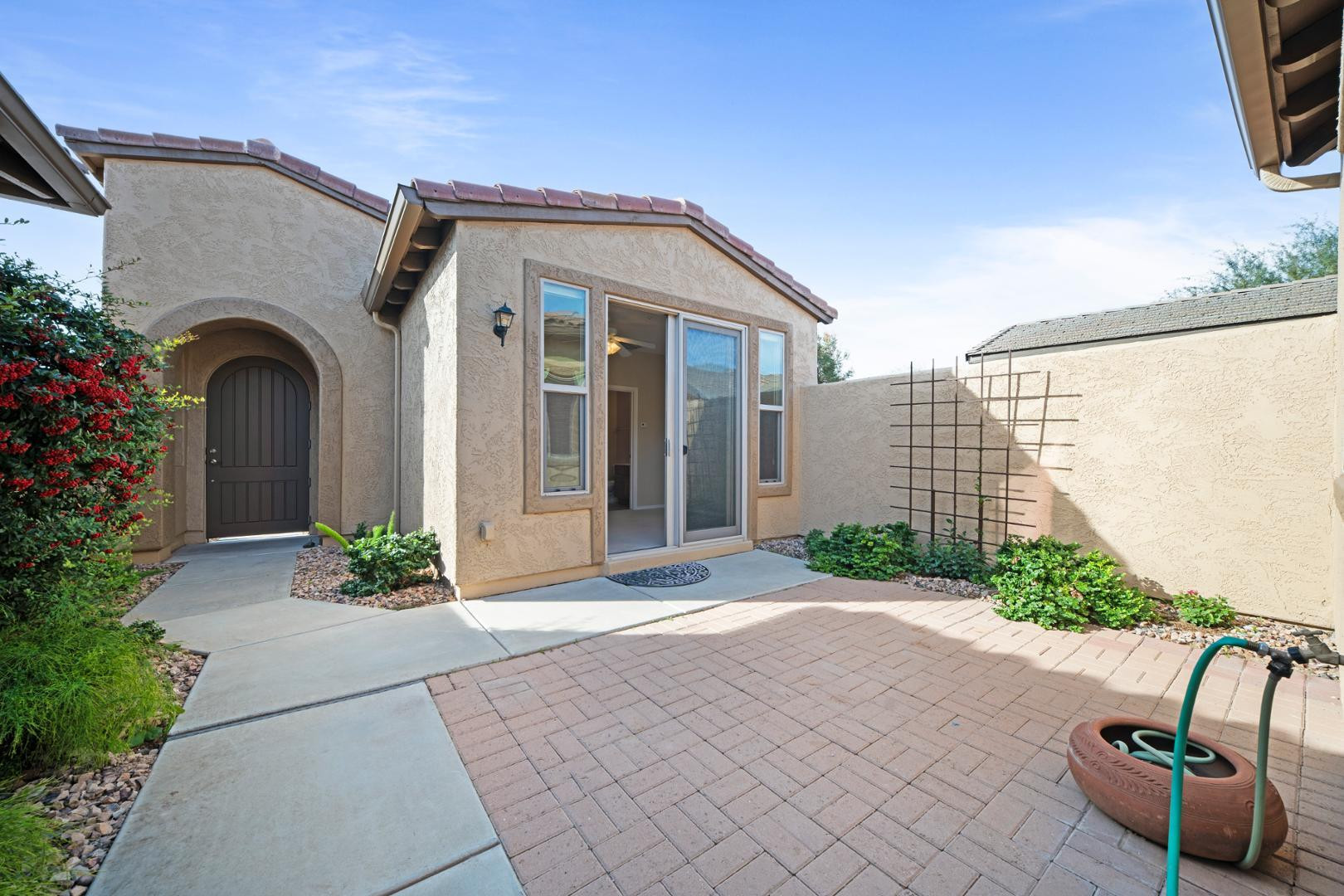 13042 W Pinnacle Vista Drive