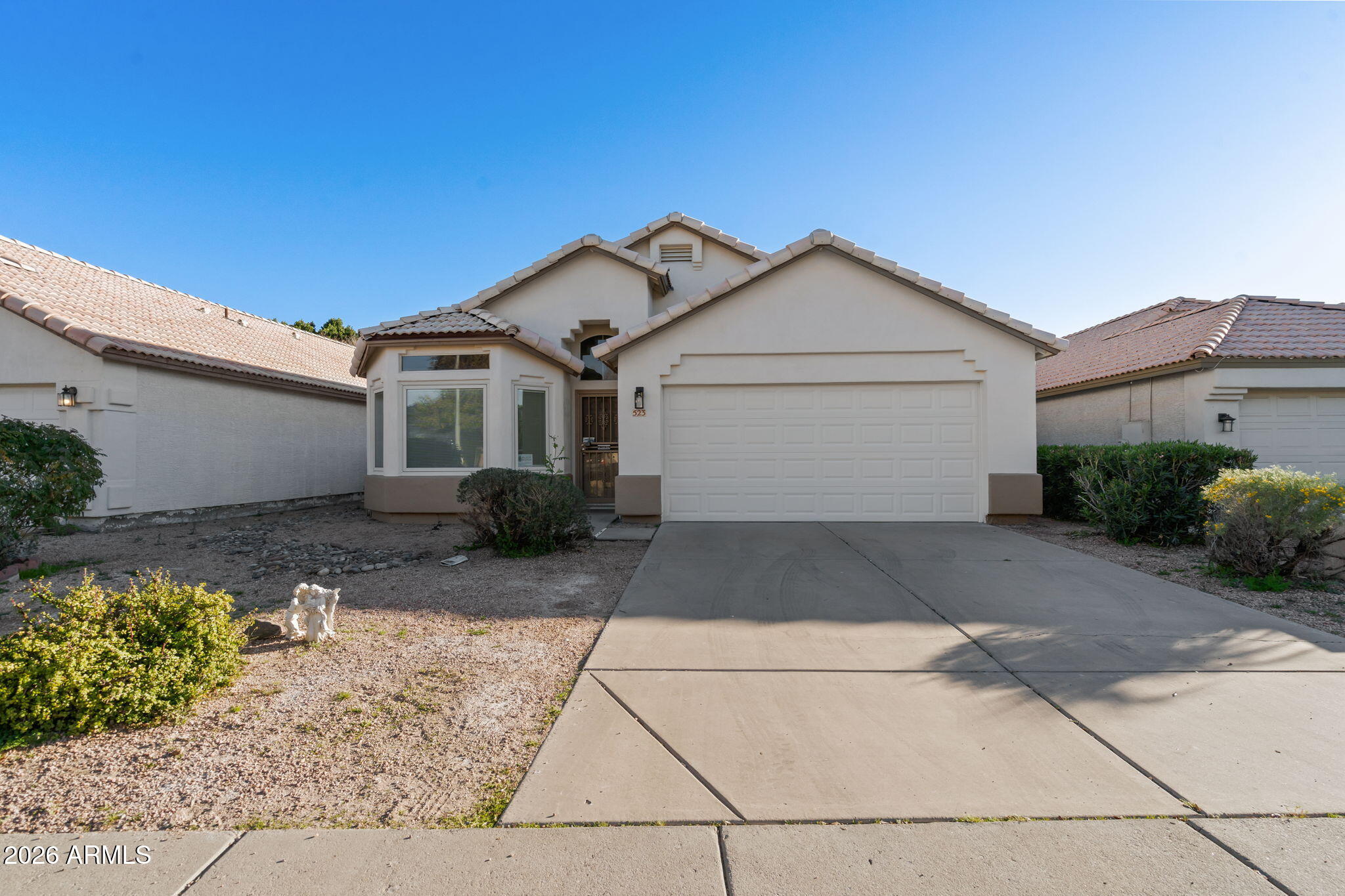 523 W Kelton Lane