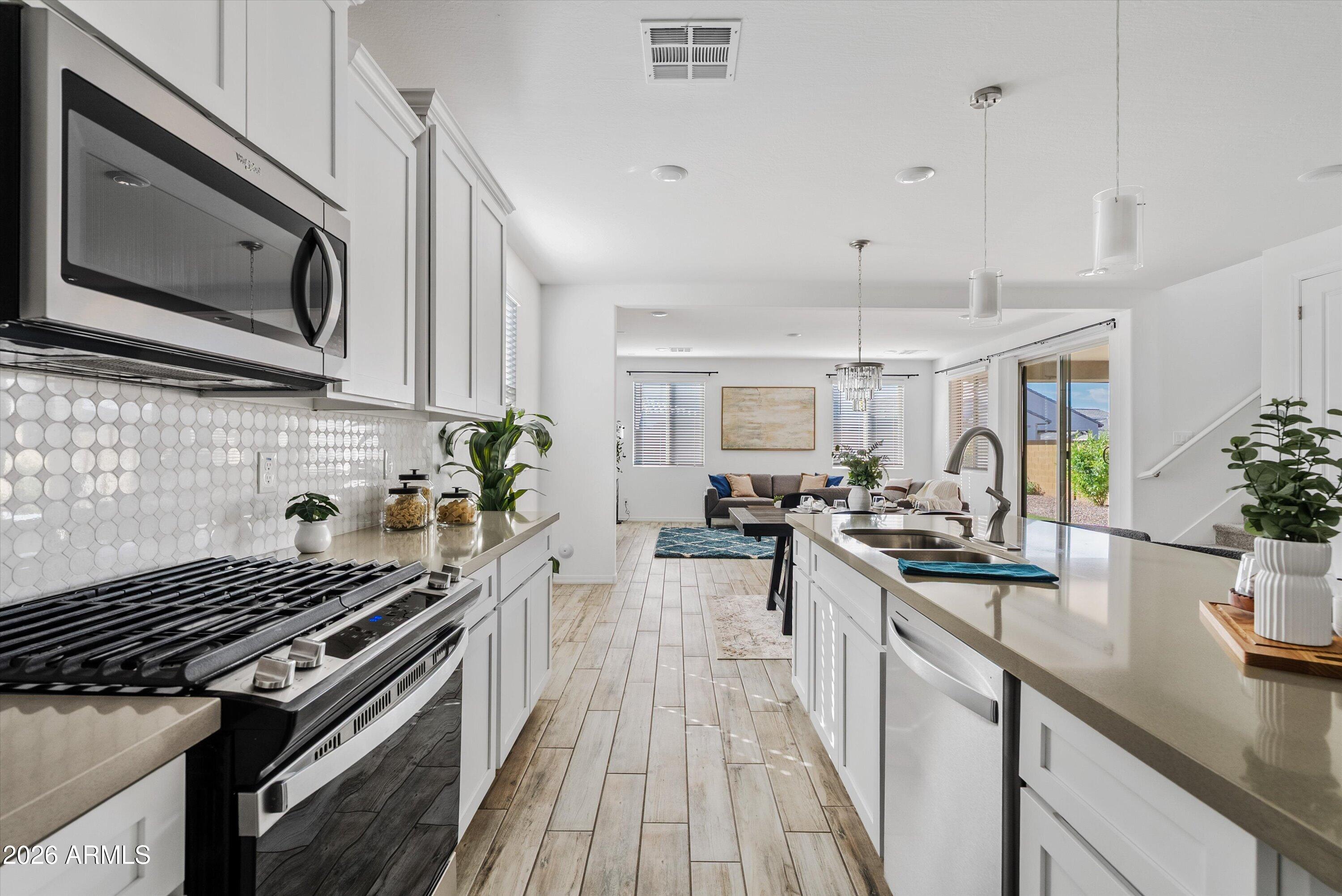 9531 E RIPPLE Drive