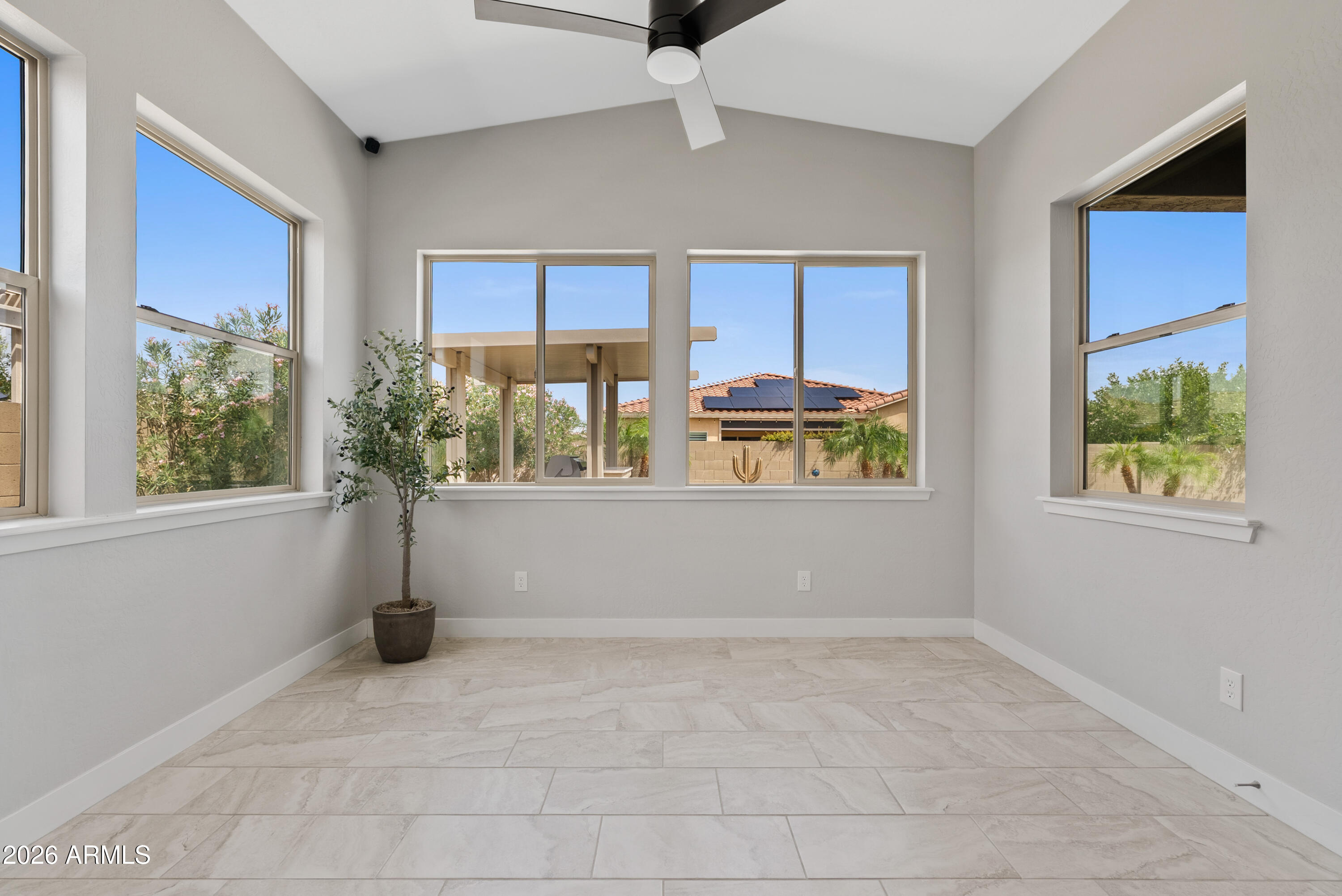 10332 E WAVELENGTH Avenue