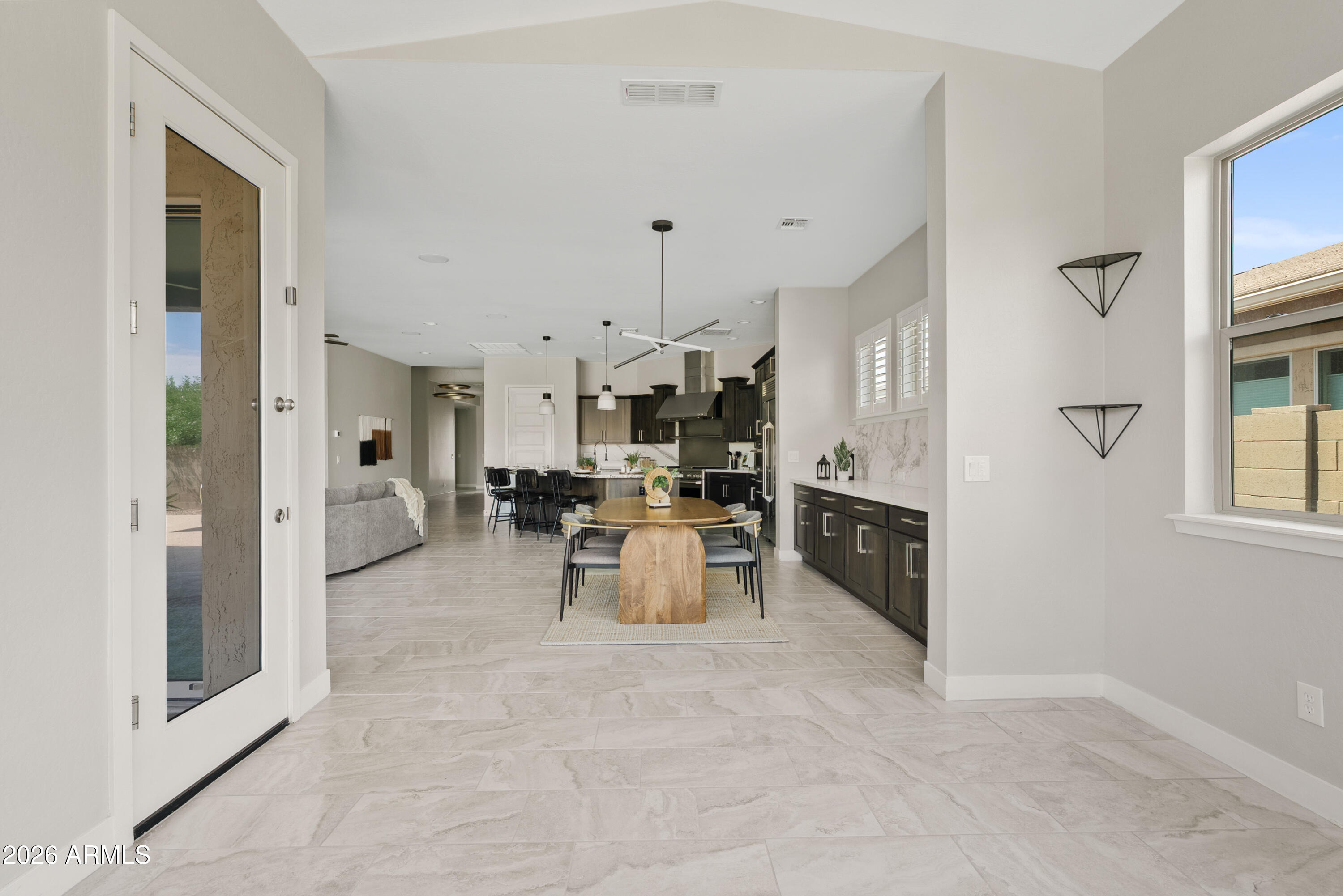 10332 E WAVELENGTH Avenue