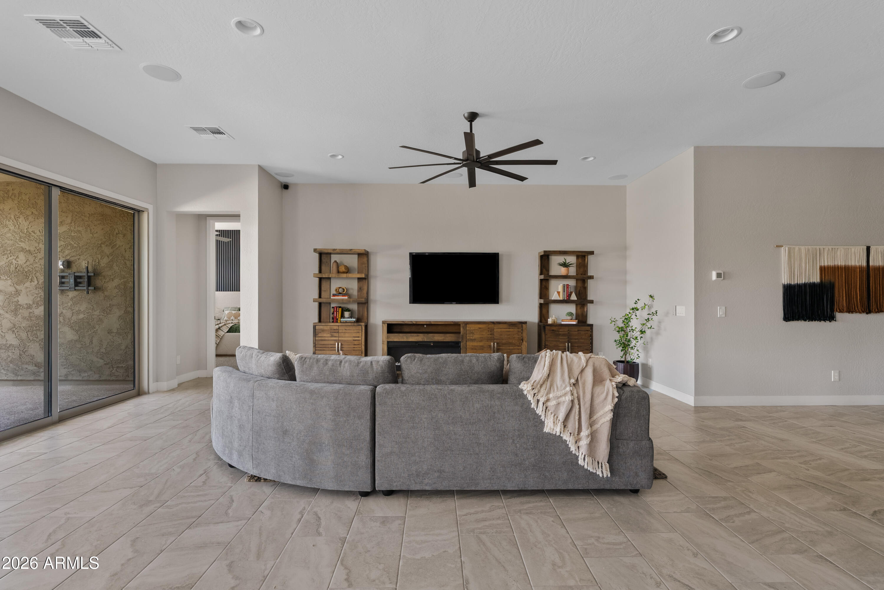 10332 E WAVELENGTH Avenue
