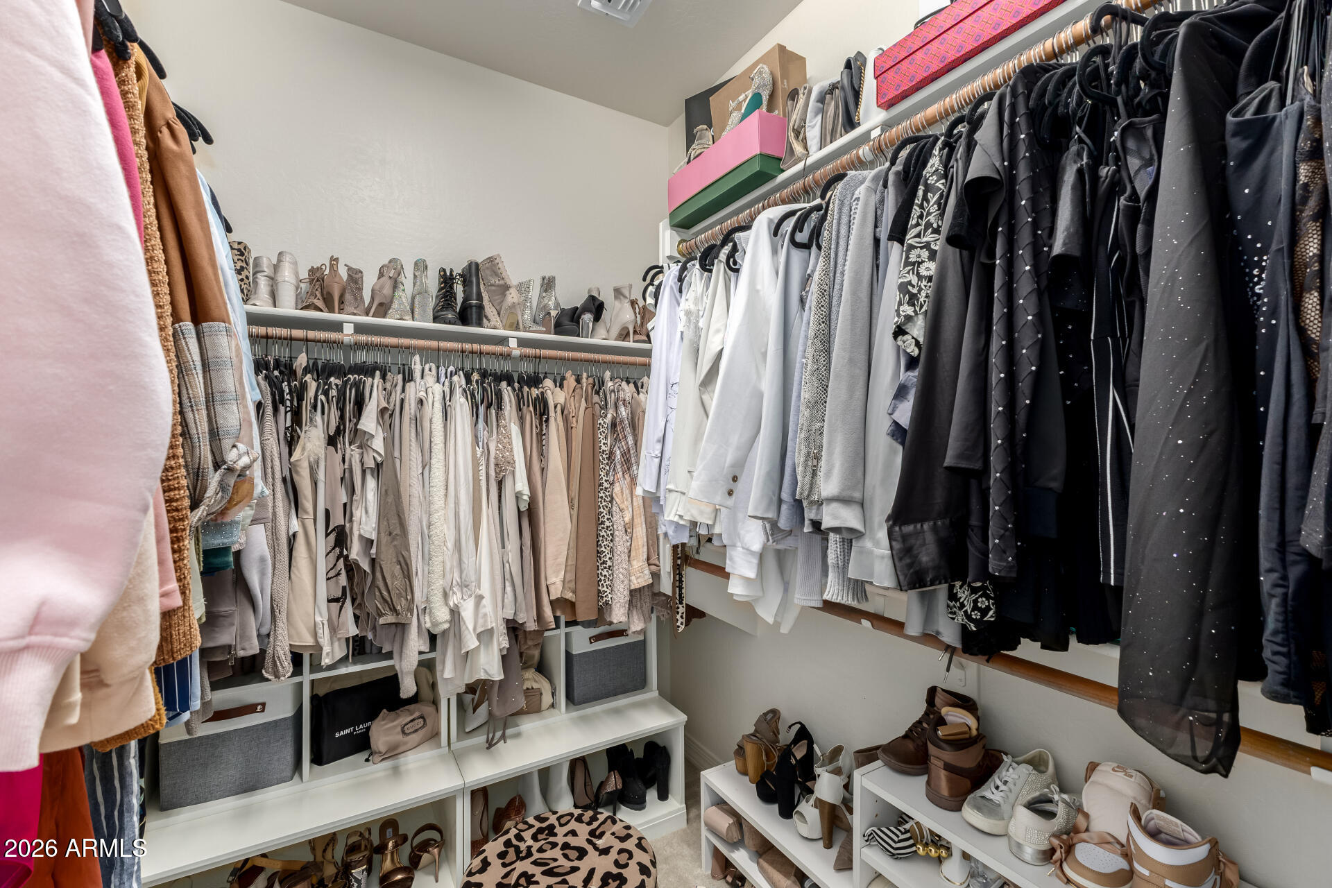 10052 W FOOTHILL Drive