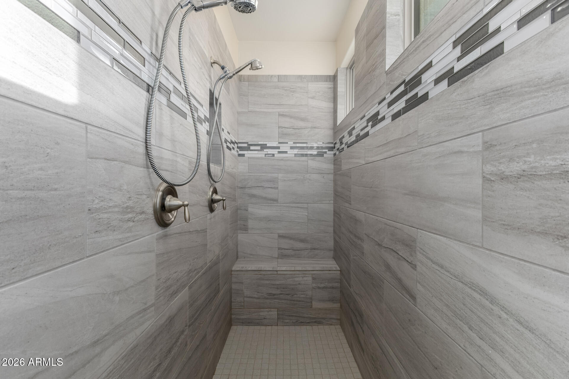 10052 W FOOTHILL Drive