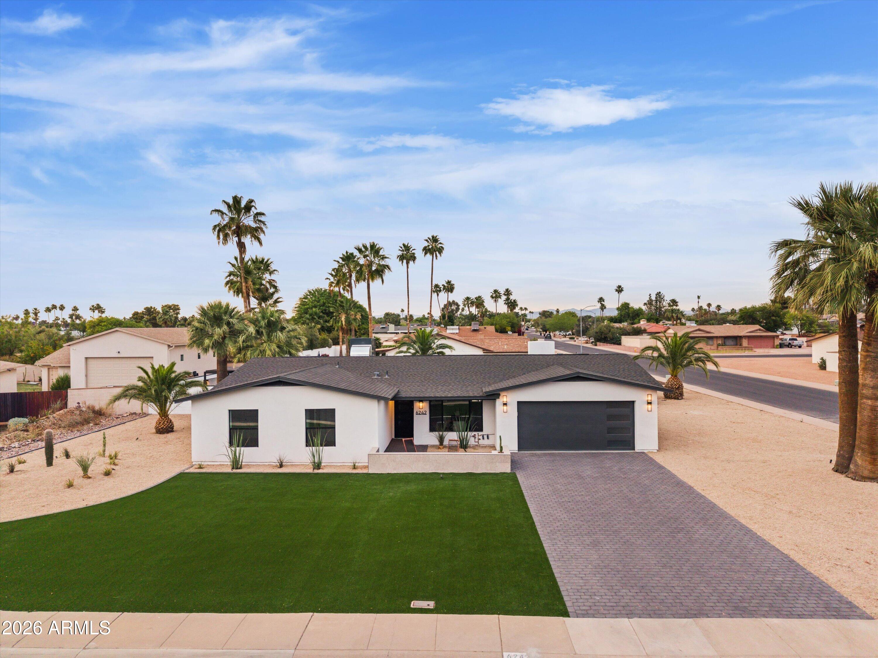 6242 E REDFIELD Road