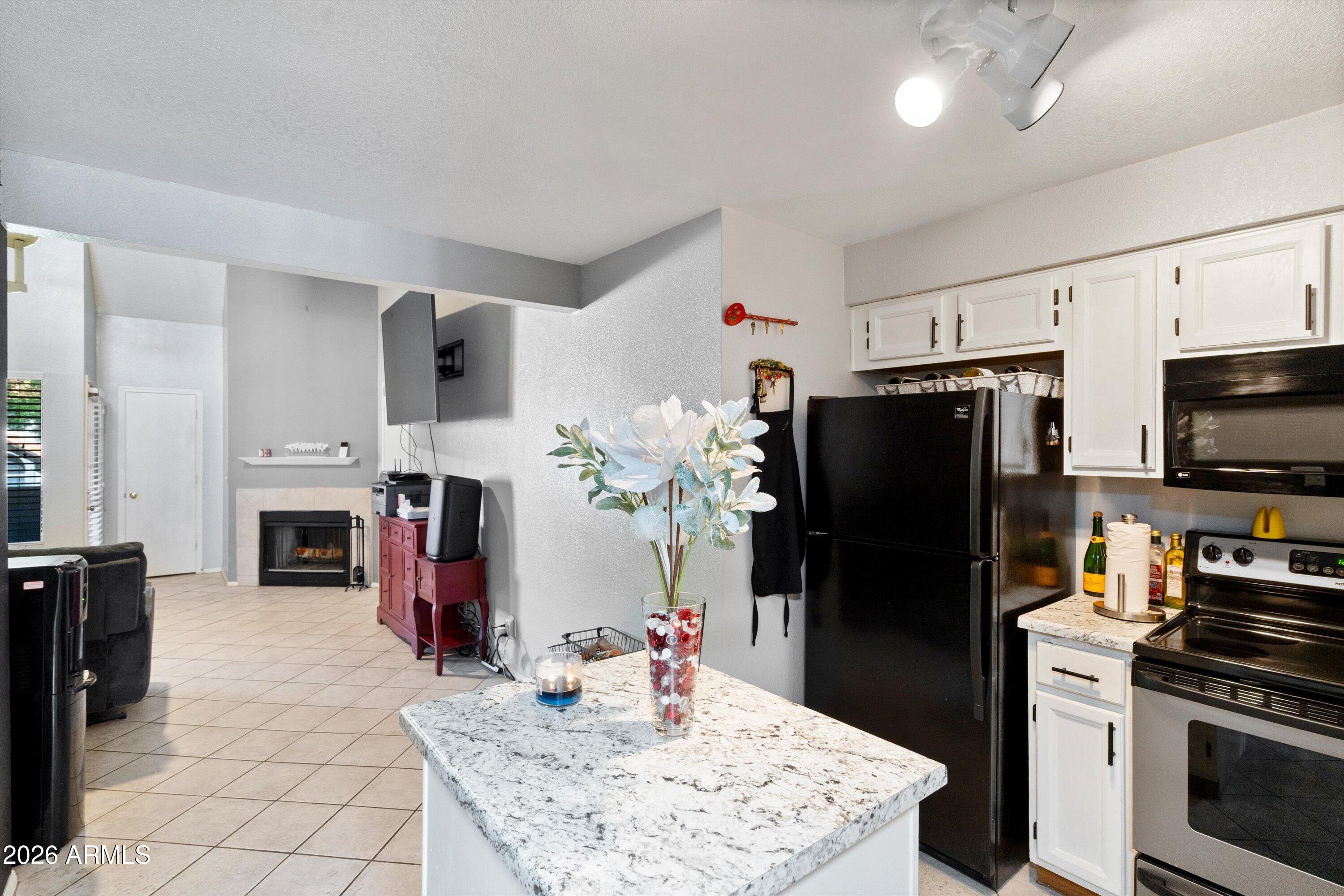 19820 N 13TH Avenue 255