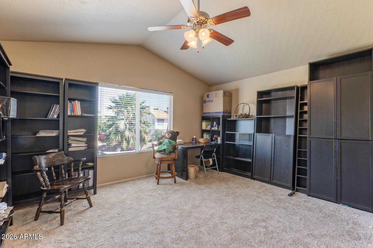 5102 E FELLARS Drive