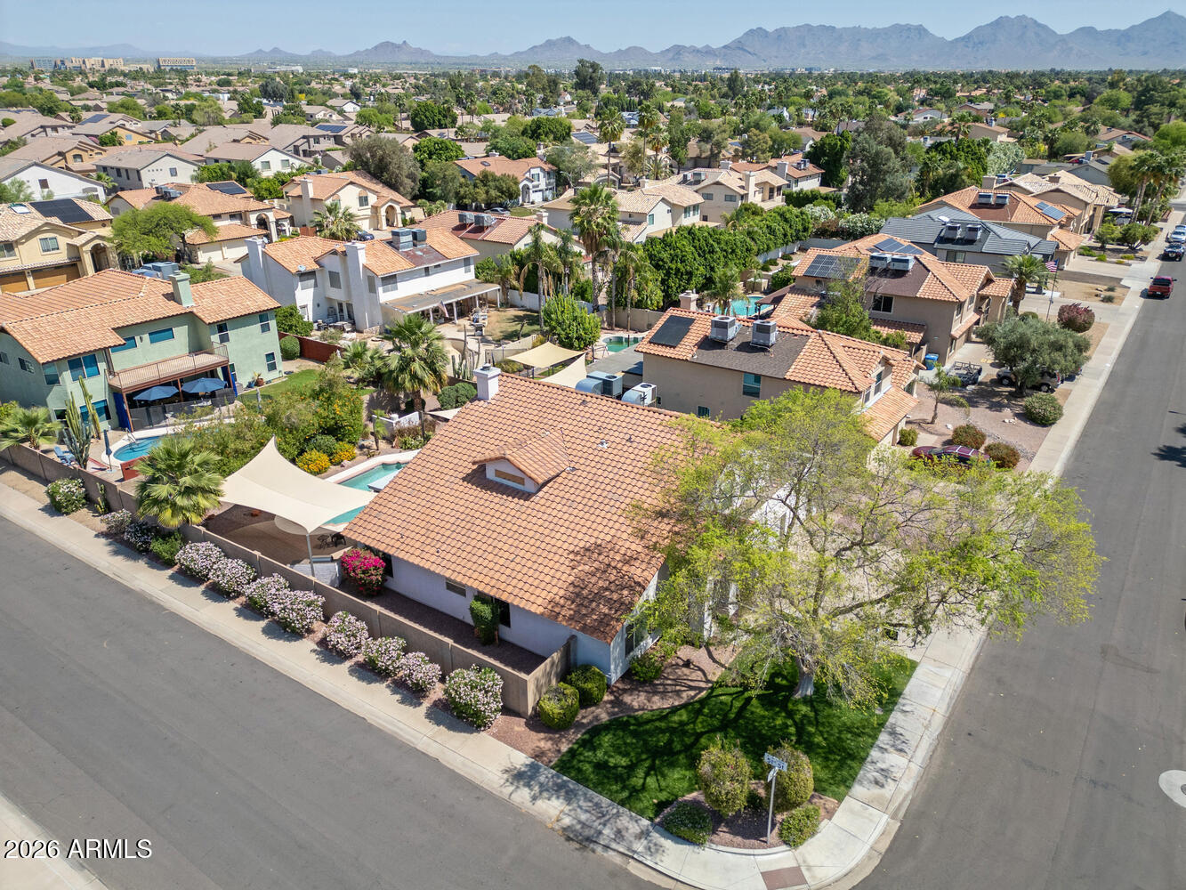 5102 E FELLARS Drive