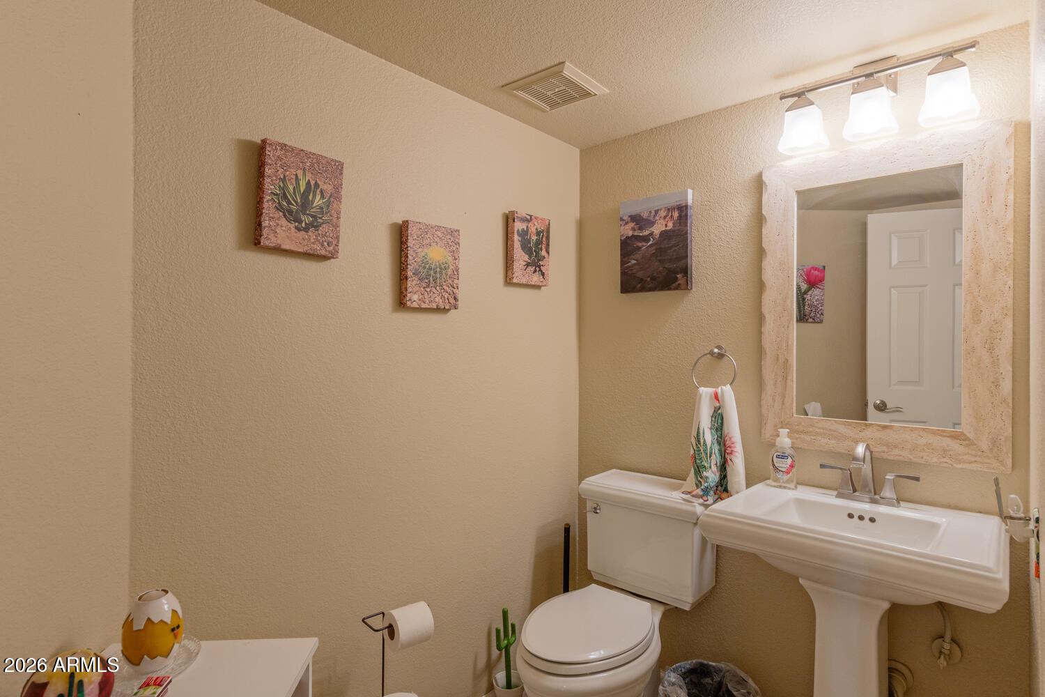 5102 E FELLARS Drive