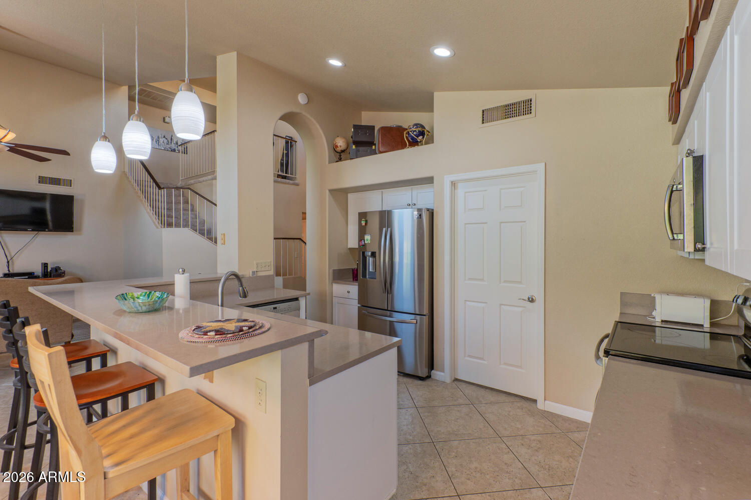 5102 E FELLARS Drive