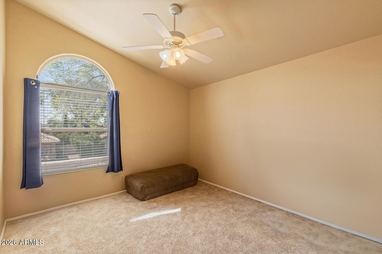 5102 E FELLARS Drive