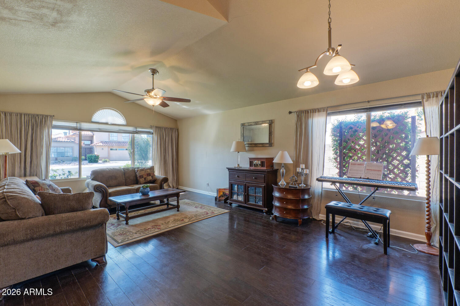 5102 E FELLARS Drive