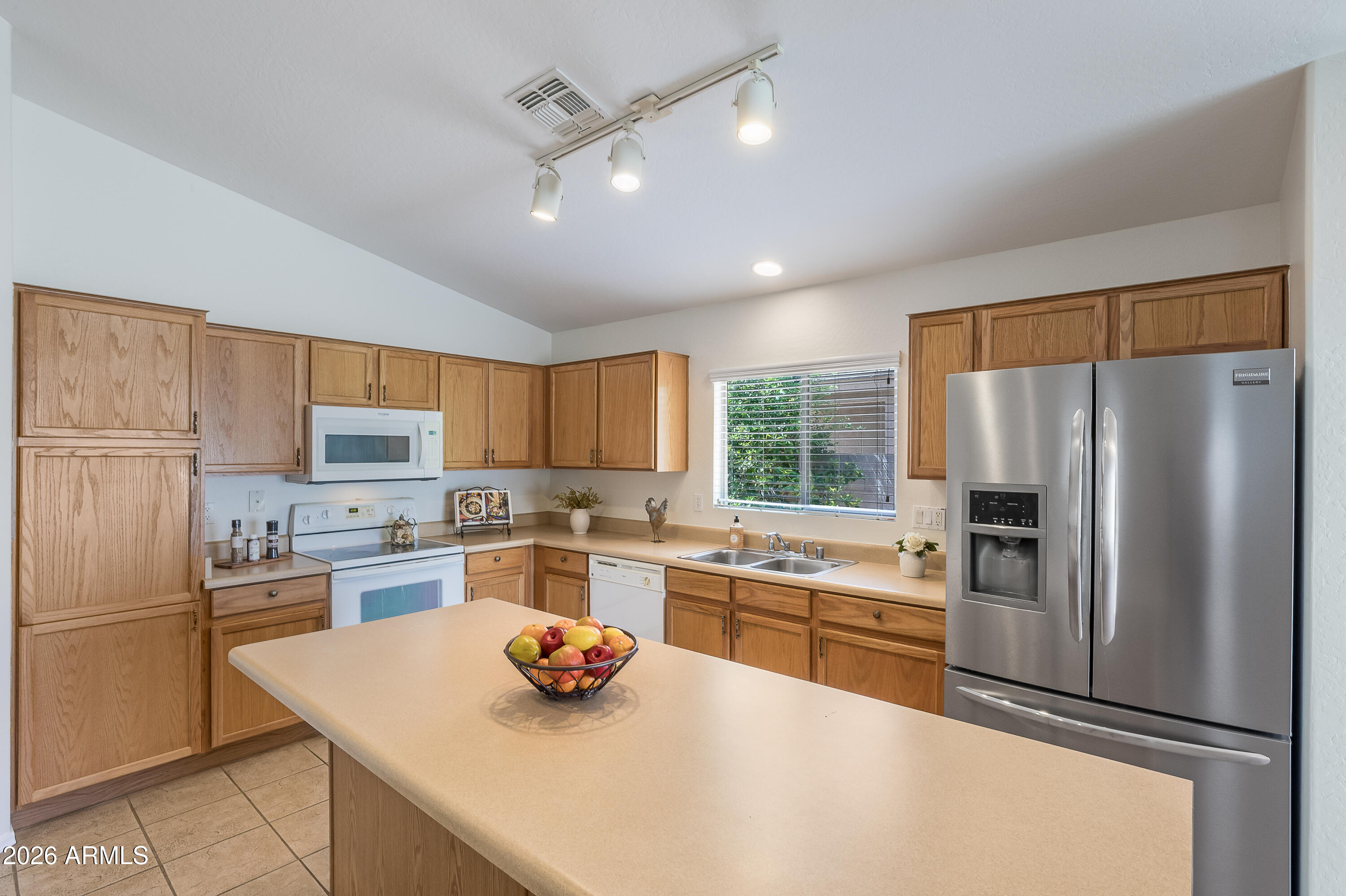 17734 W REDFIELD Road