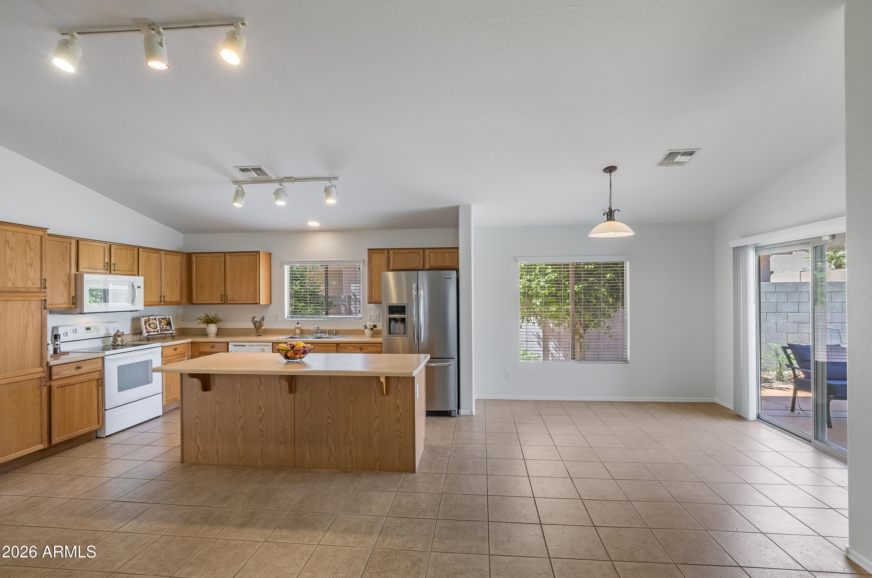 17734 W REDFIELD Road