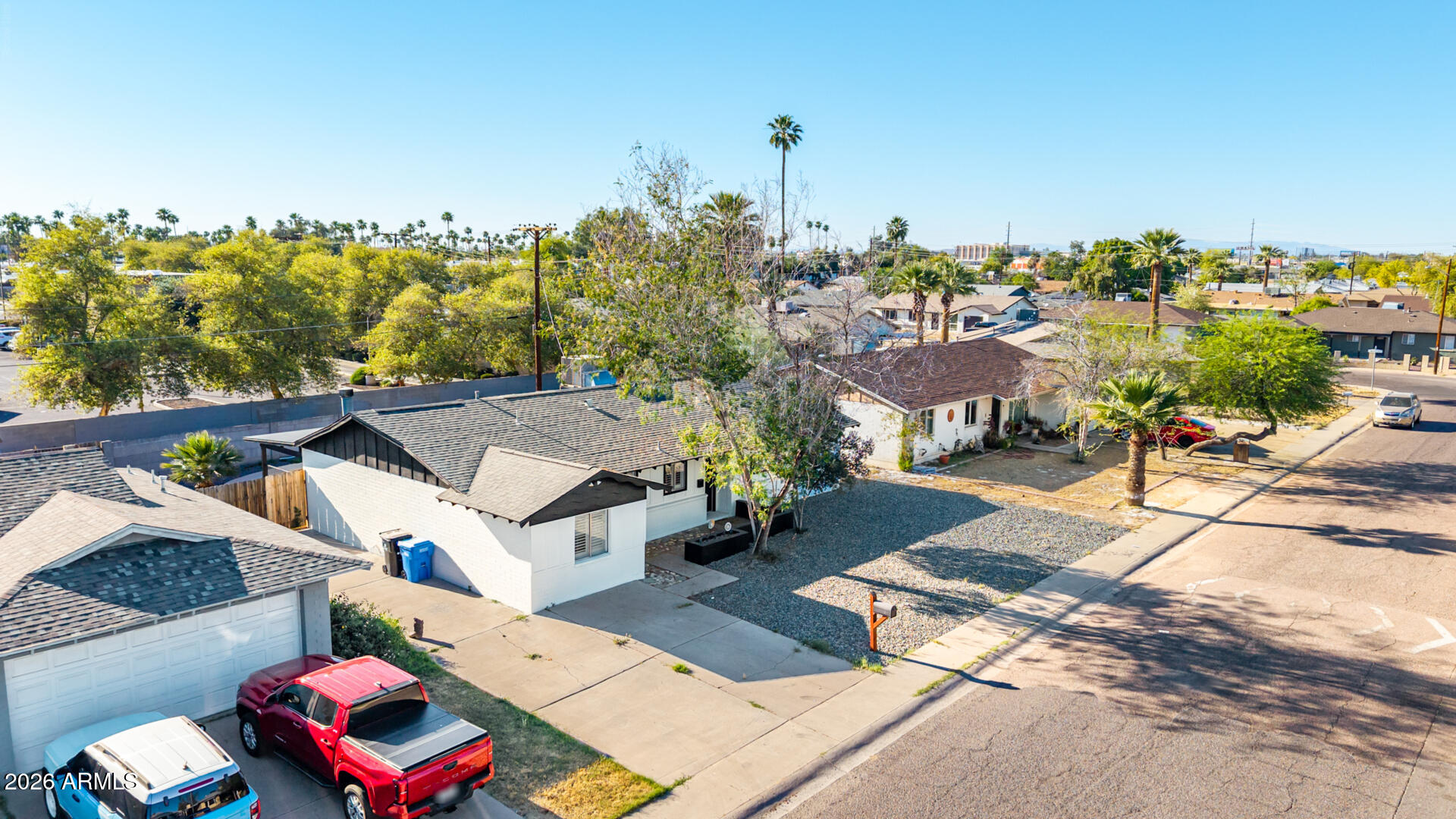 9022 N 18TH Drive