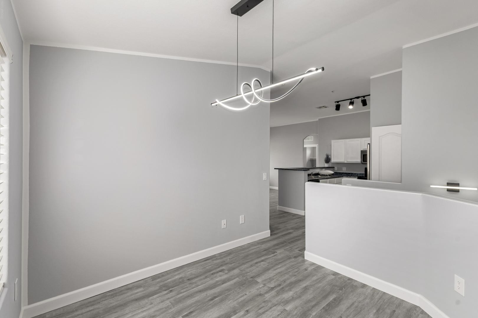 1350 S Greenfield Road Unit 2205