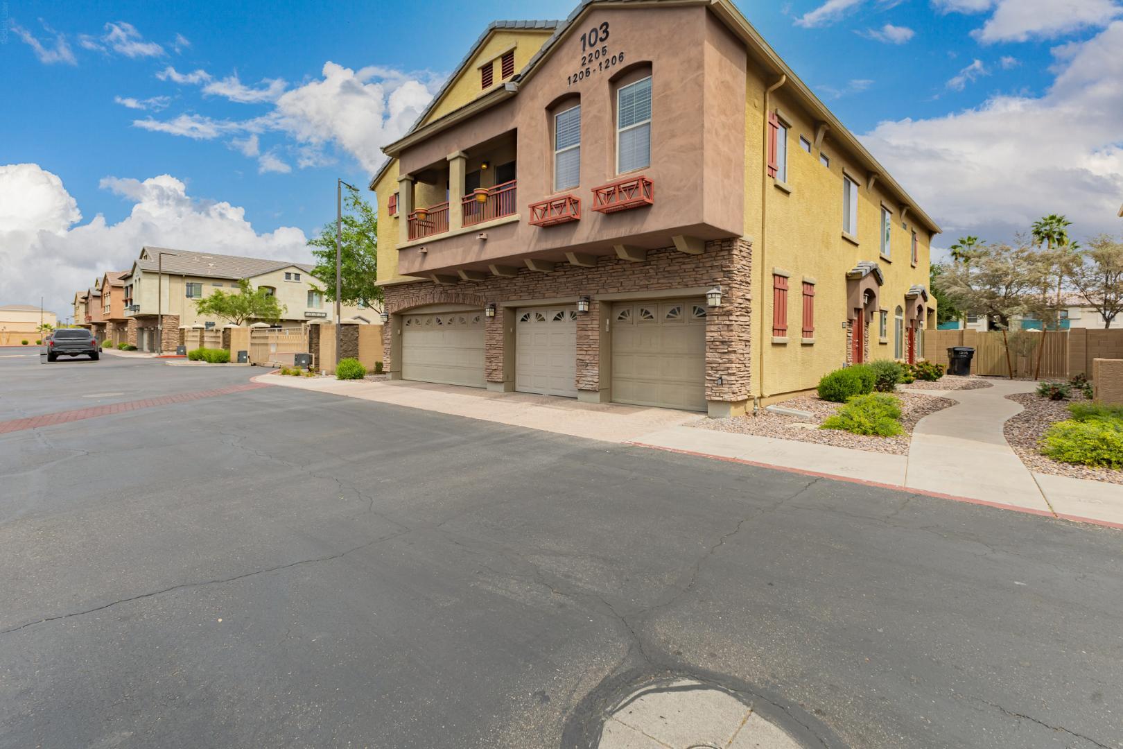 1350 S Greenfield Road Unit 2205