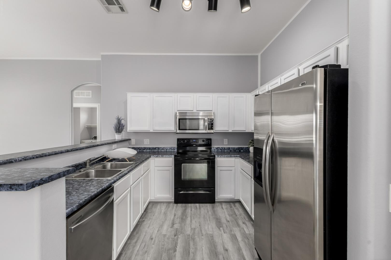 1350 S Greenfield Road Unit 2205