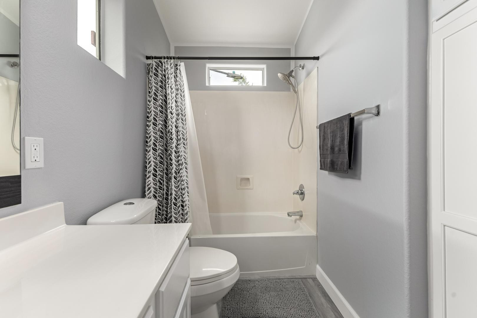 1350 S Greenfield Road Unit 2205